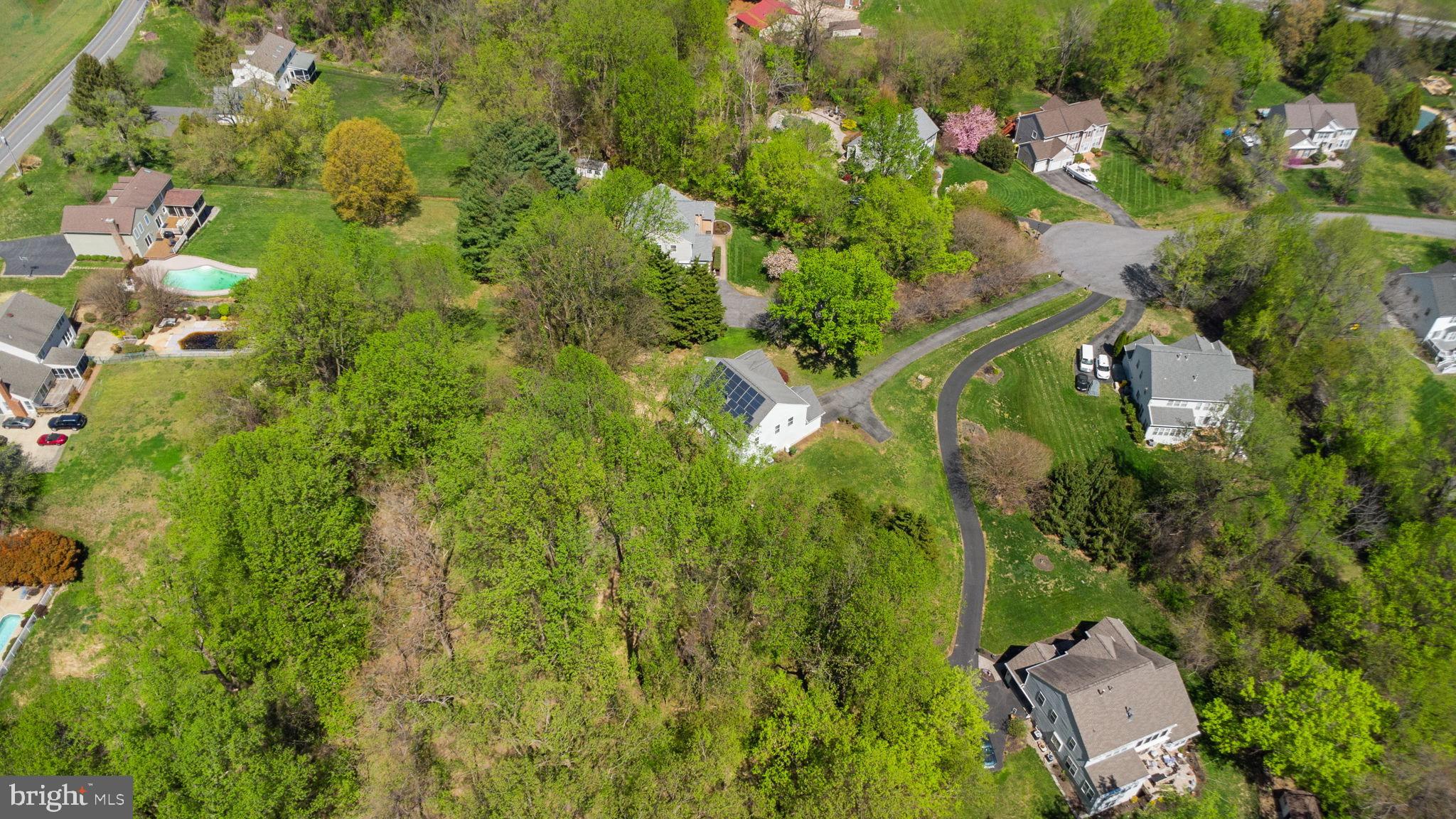 TRACEYS CREEK - Residential