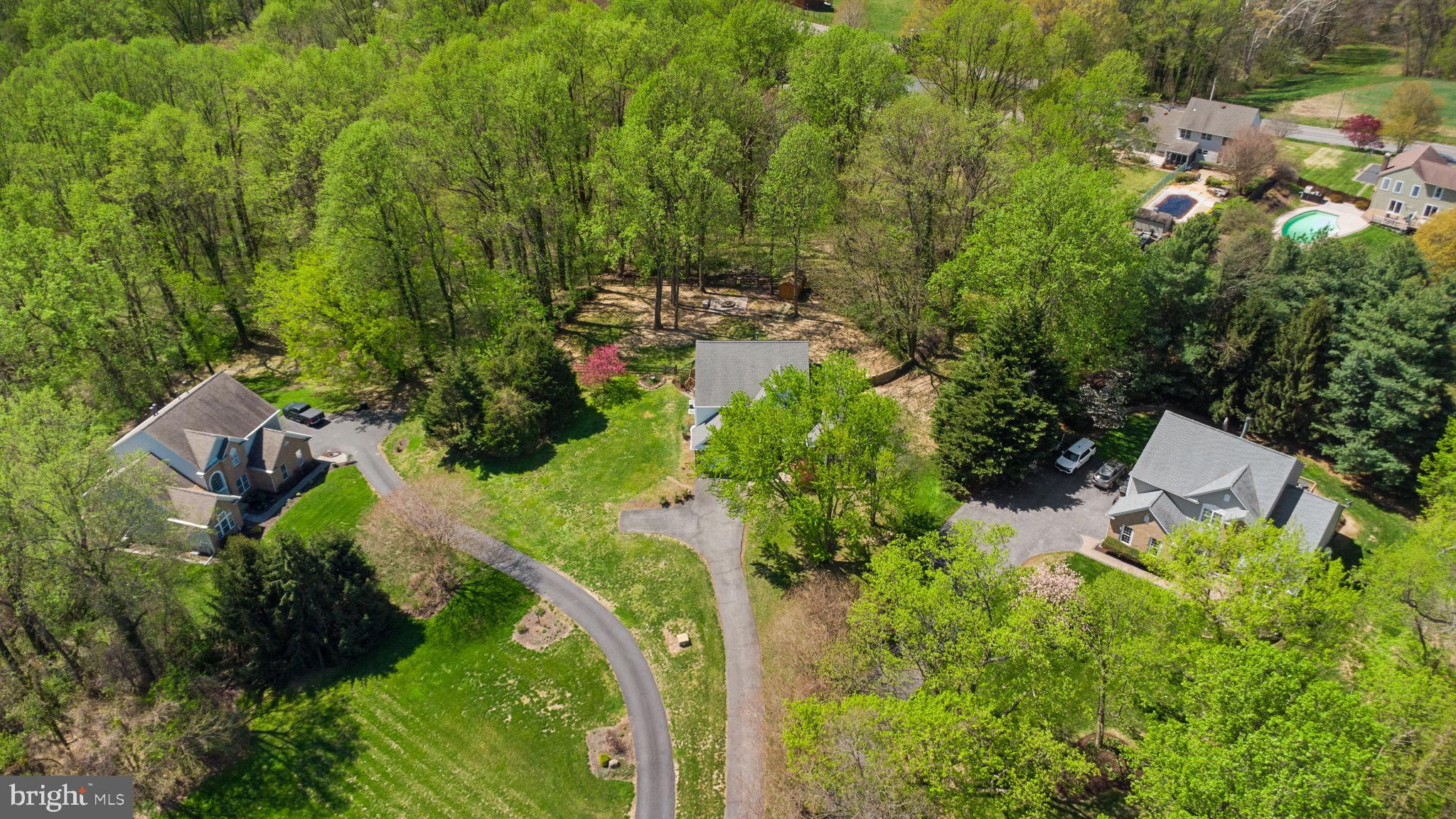 TRACEYS CREEK - Residential