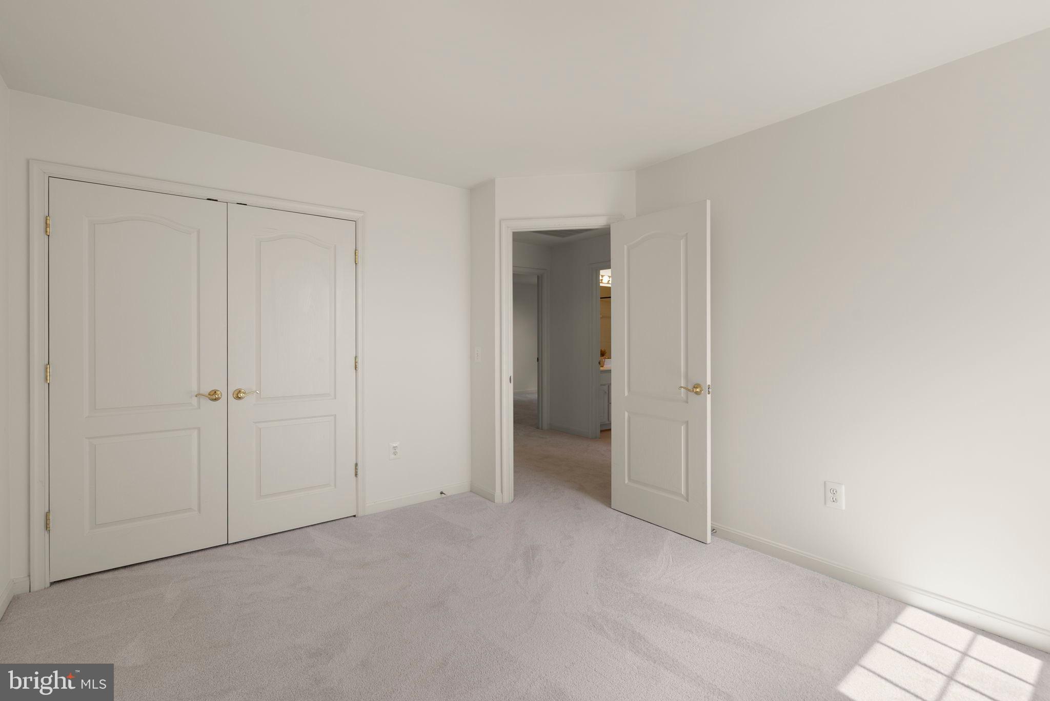 TRACEYS CREEK - Residential