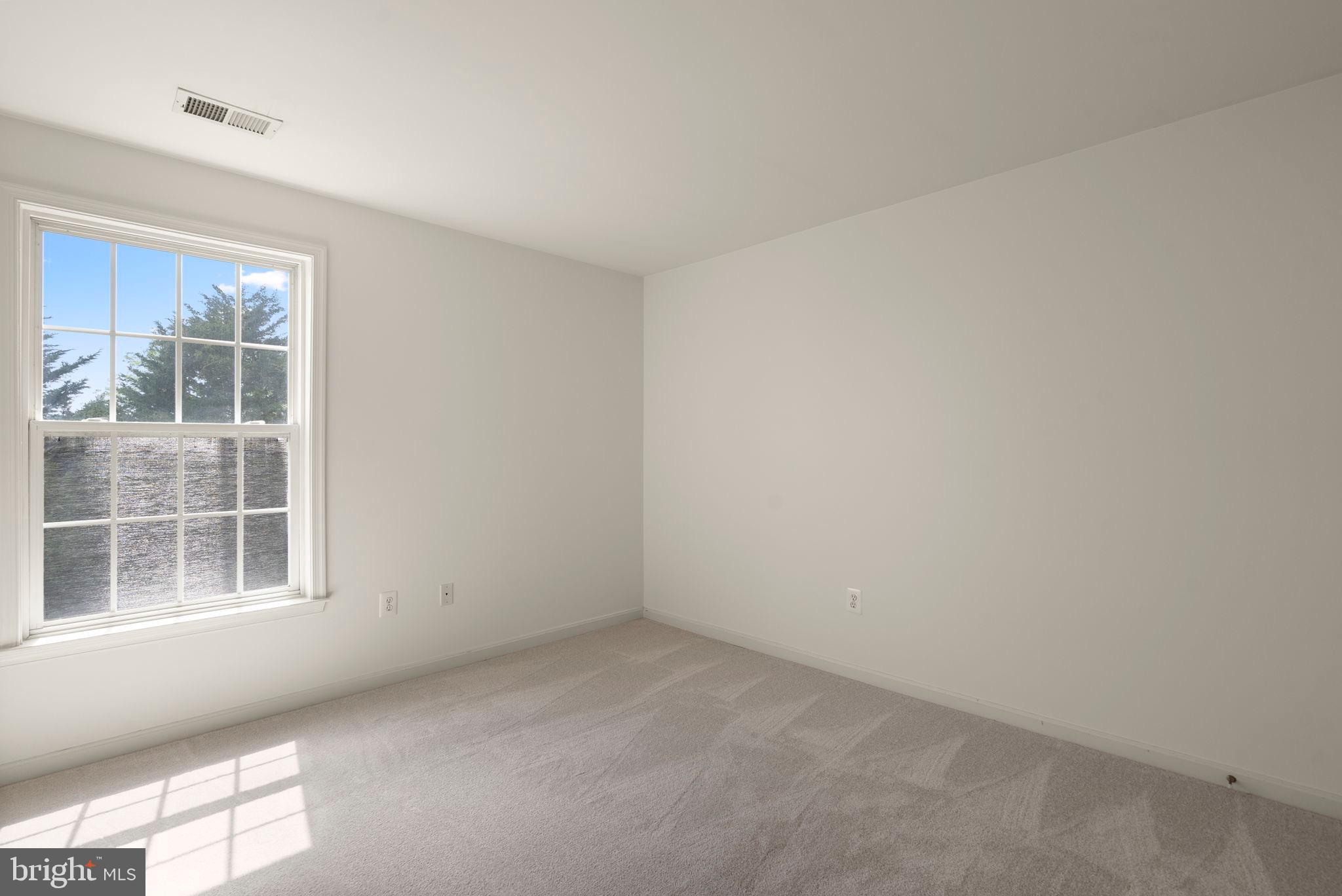 TRACEYS CREEK - Residential