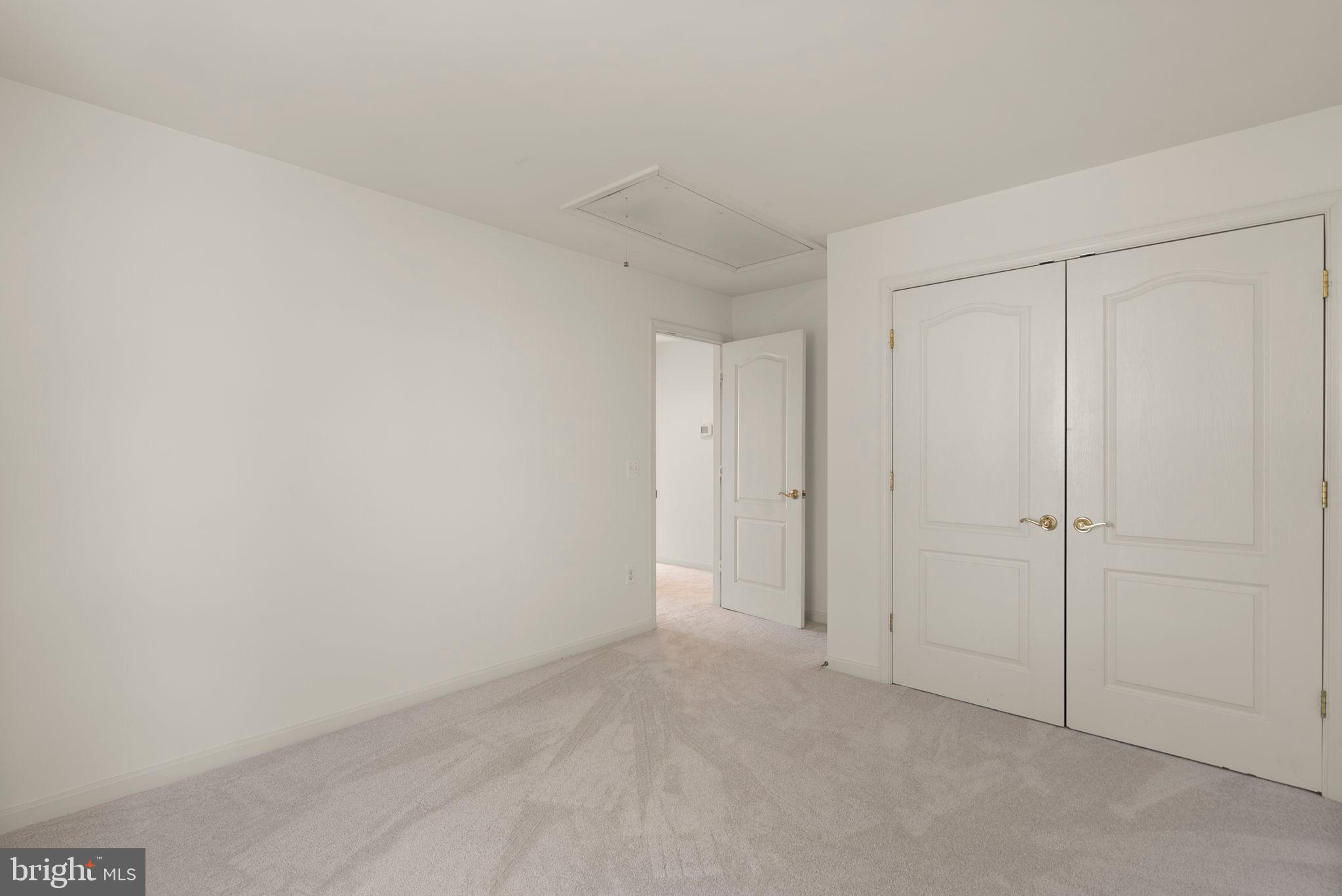 TRACEYS CREEK - Residential