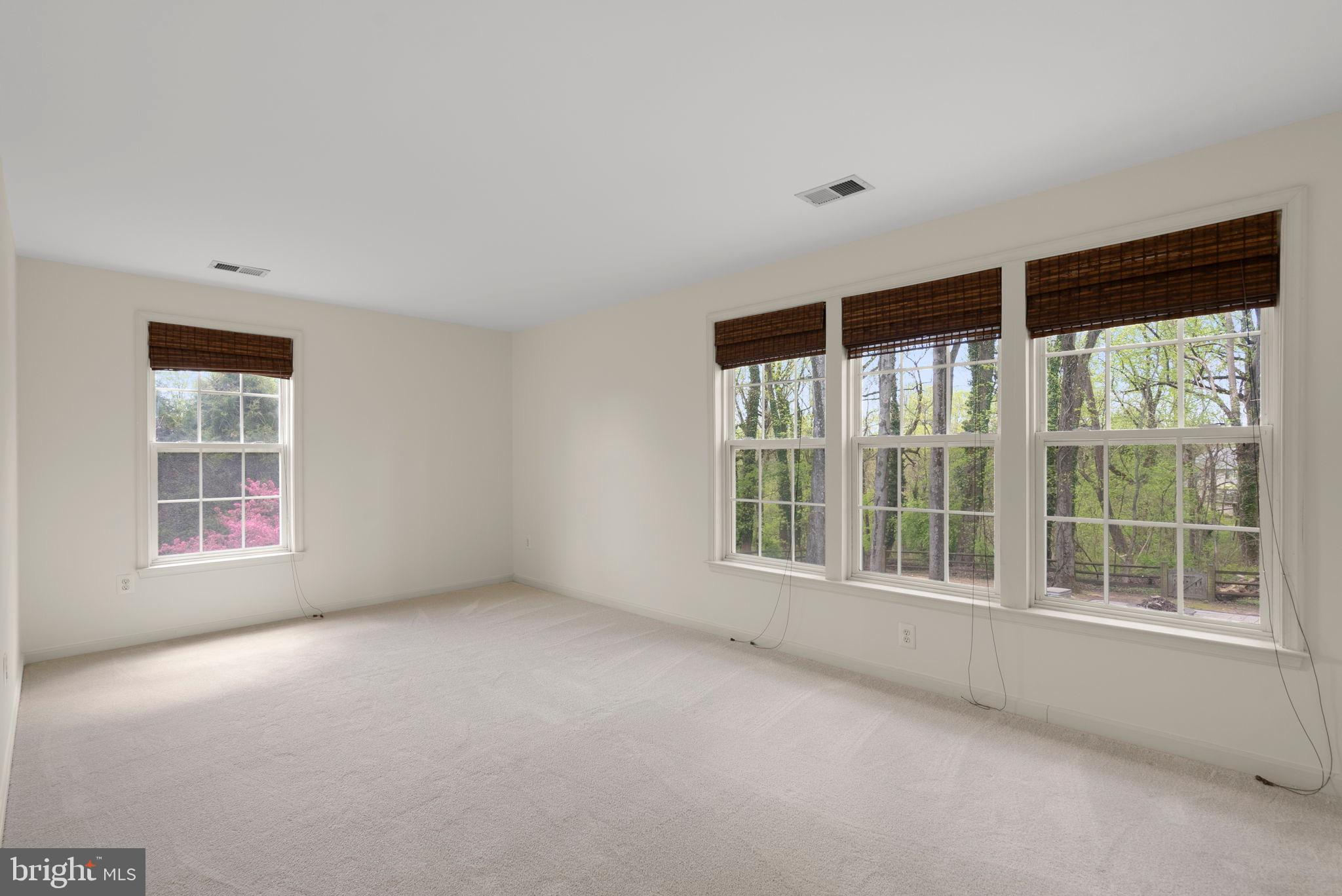 TRACEYS CREEK - Residential