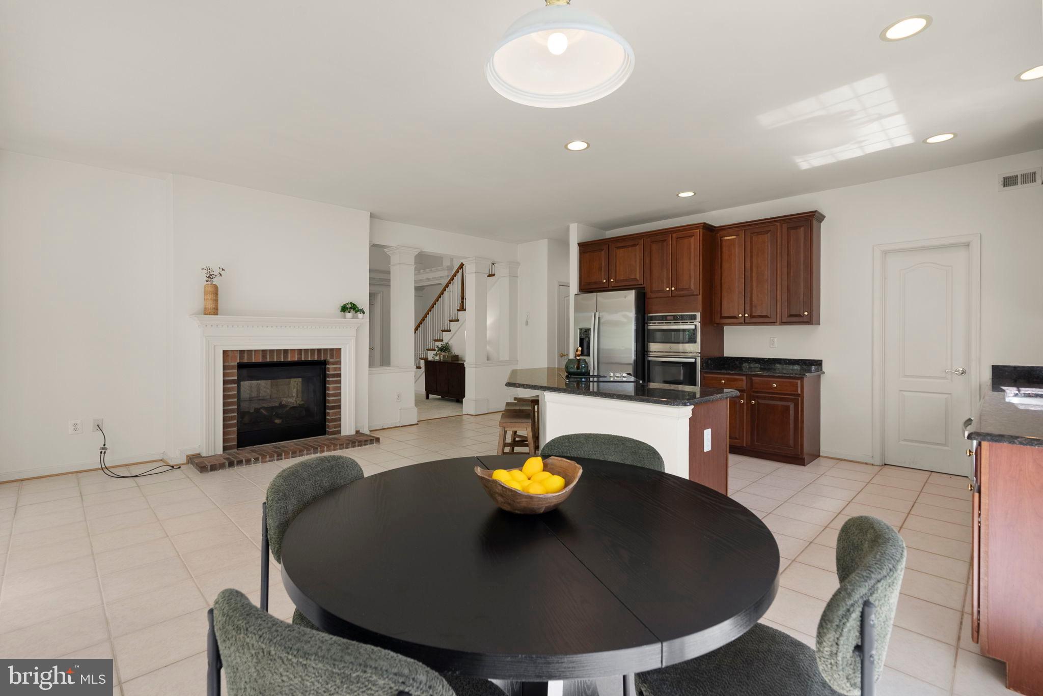 TRACEYS CREEK - Residential