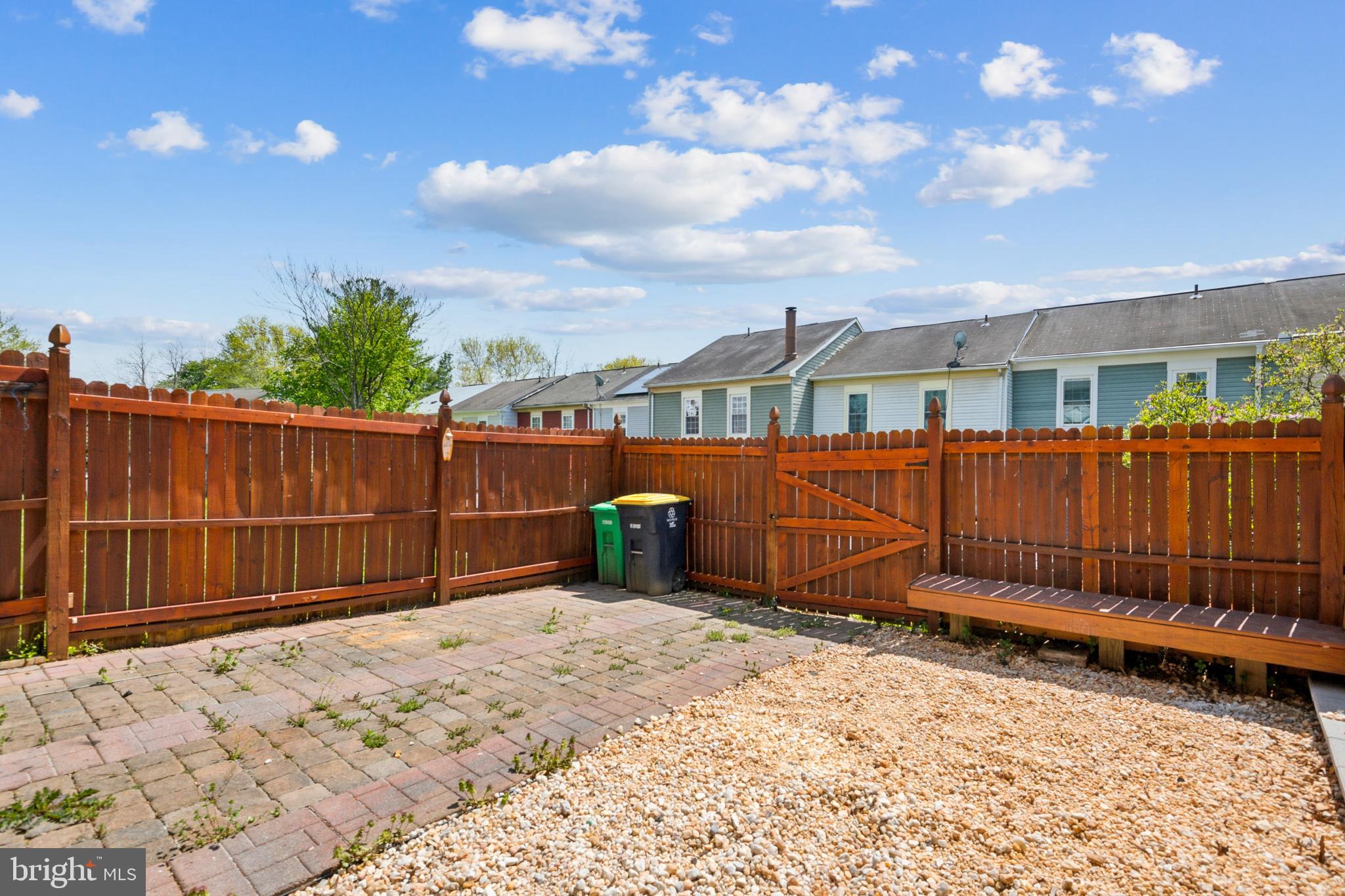 ENTERPRISE KNOLLS-PLAT S - Residential