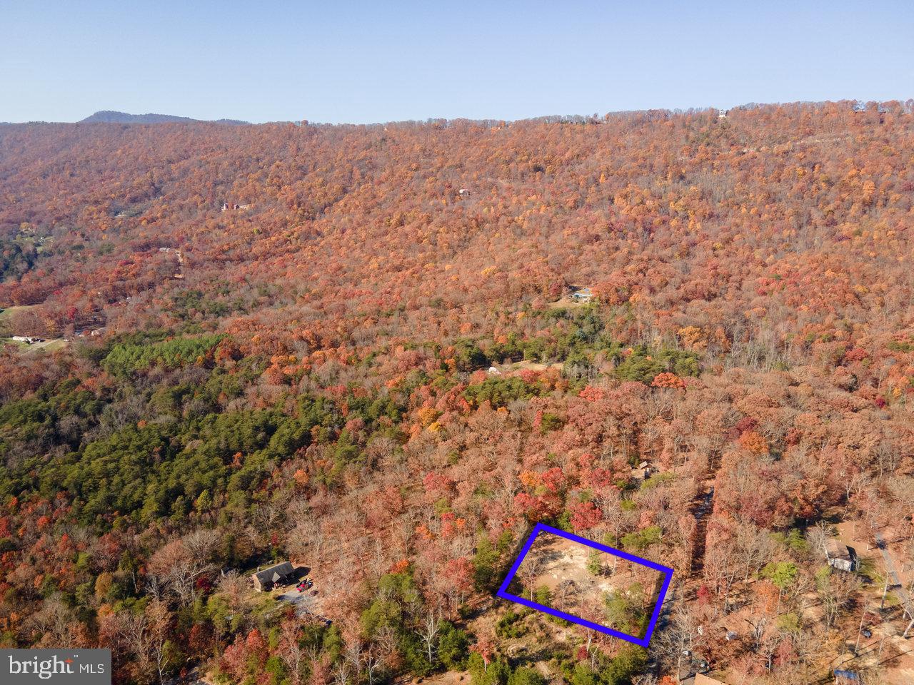 SERENITY RIDGE - Land