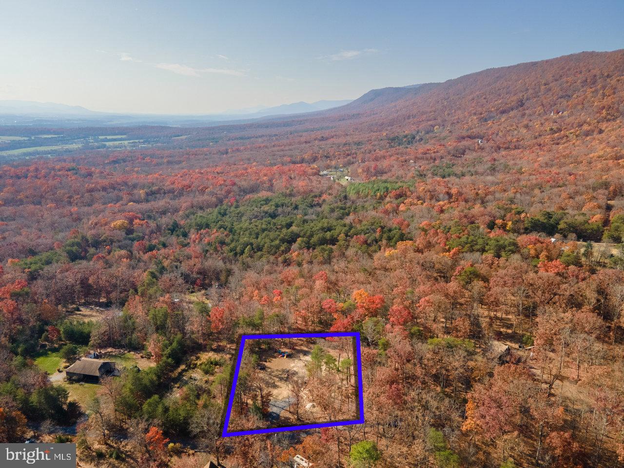 SERENITY RIDGE - Land