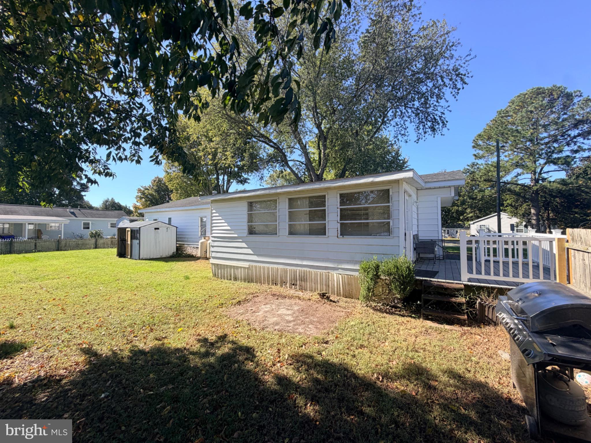 26957 WHITE HOUSE ROAD