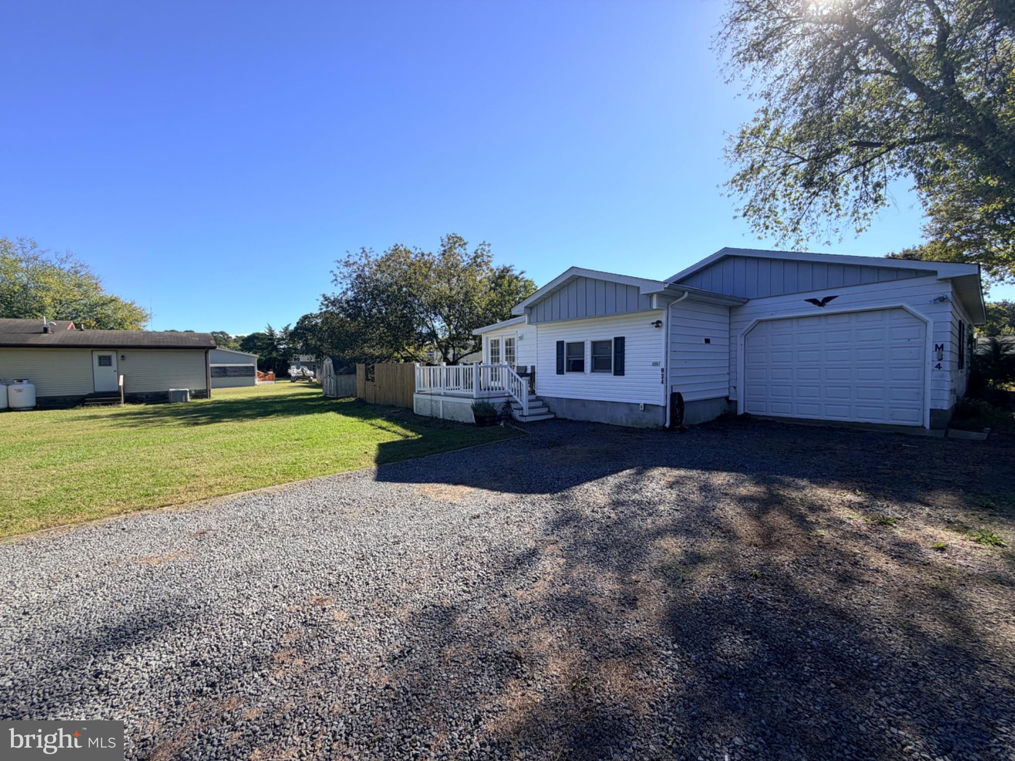 26957 WHITE HOUSE ROAD