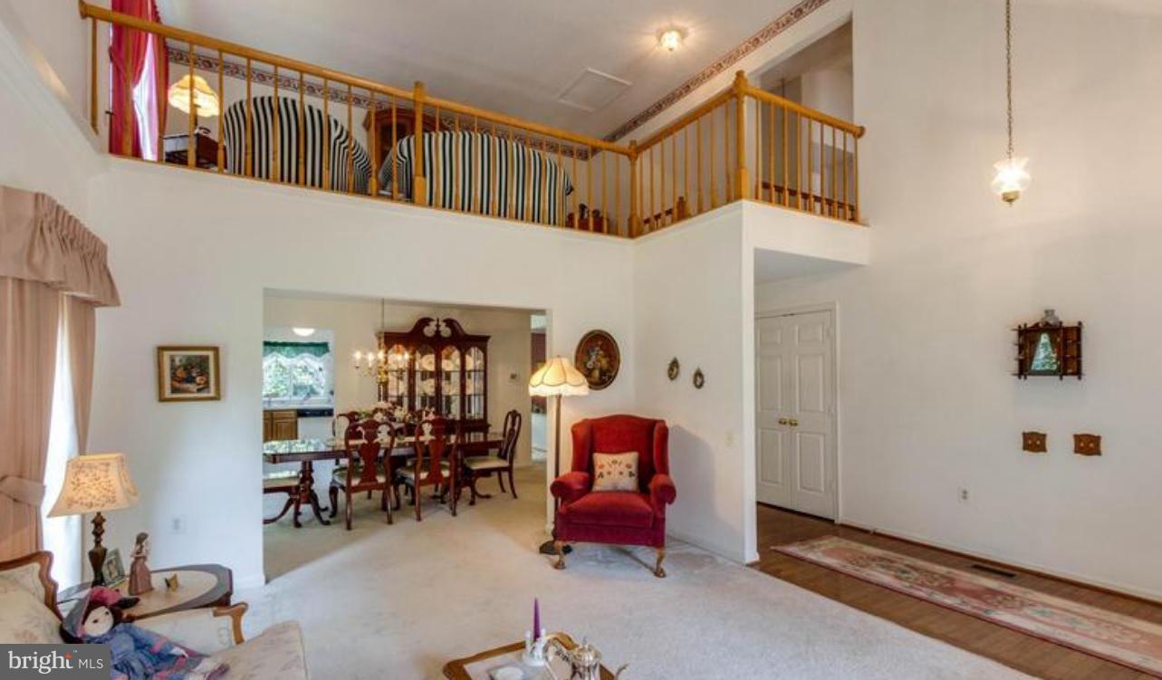 FOXRIDGE - Residential Lease