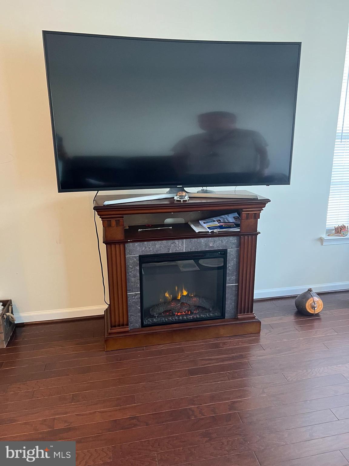 BRICK YARD STATION - Residential