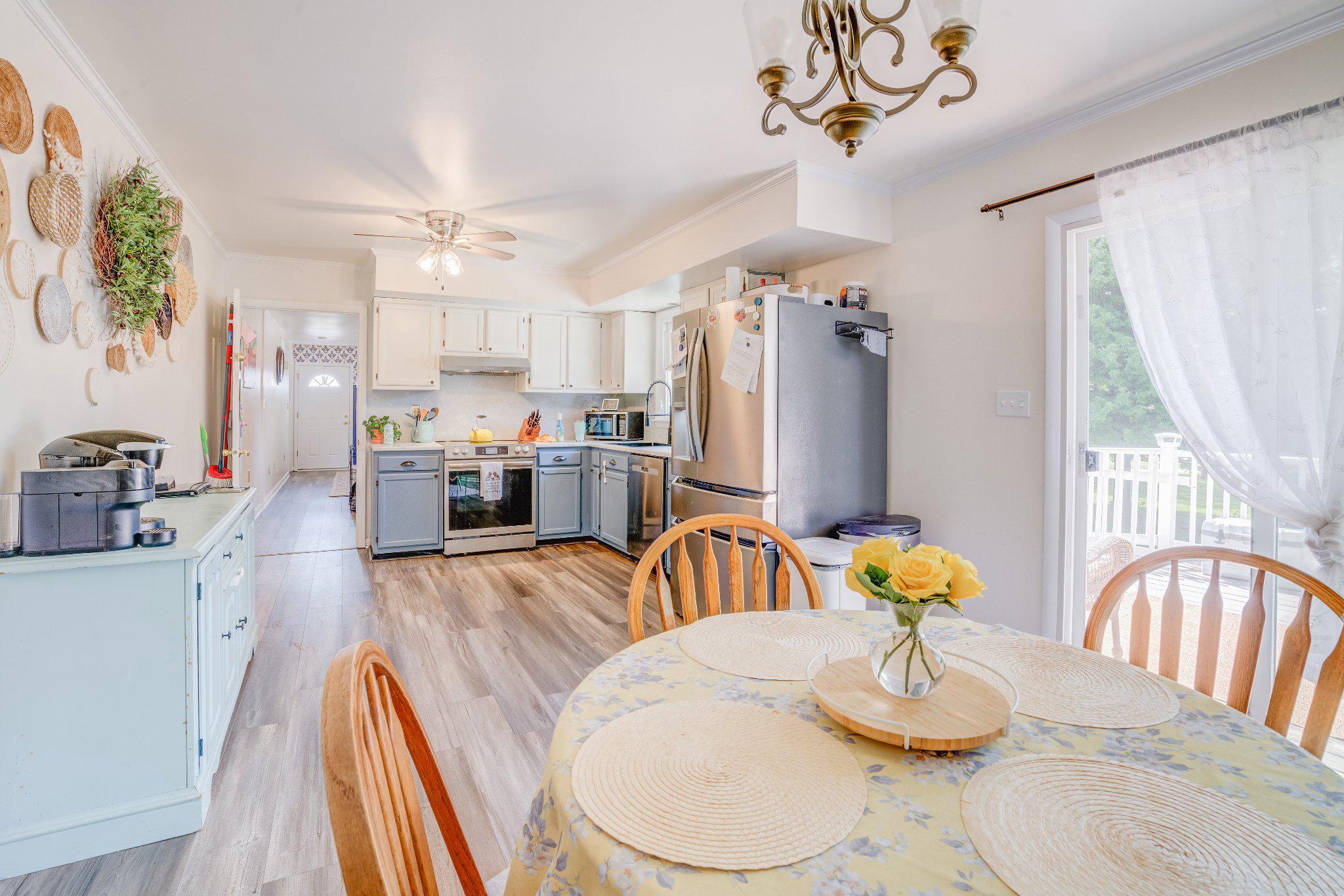 BRADDOCK ESTATES - Residential