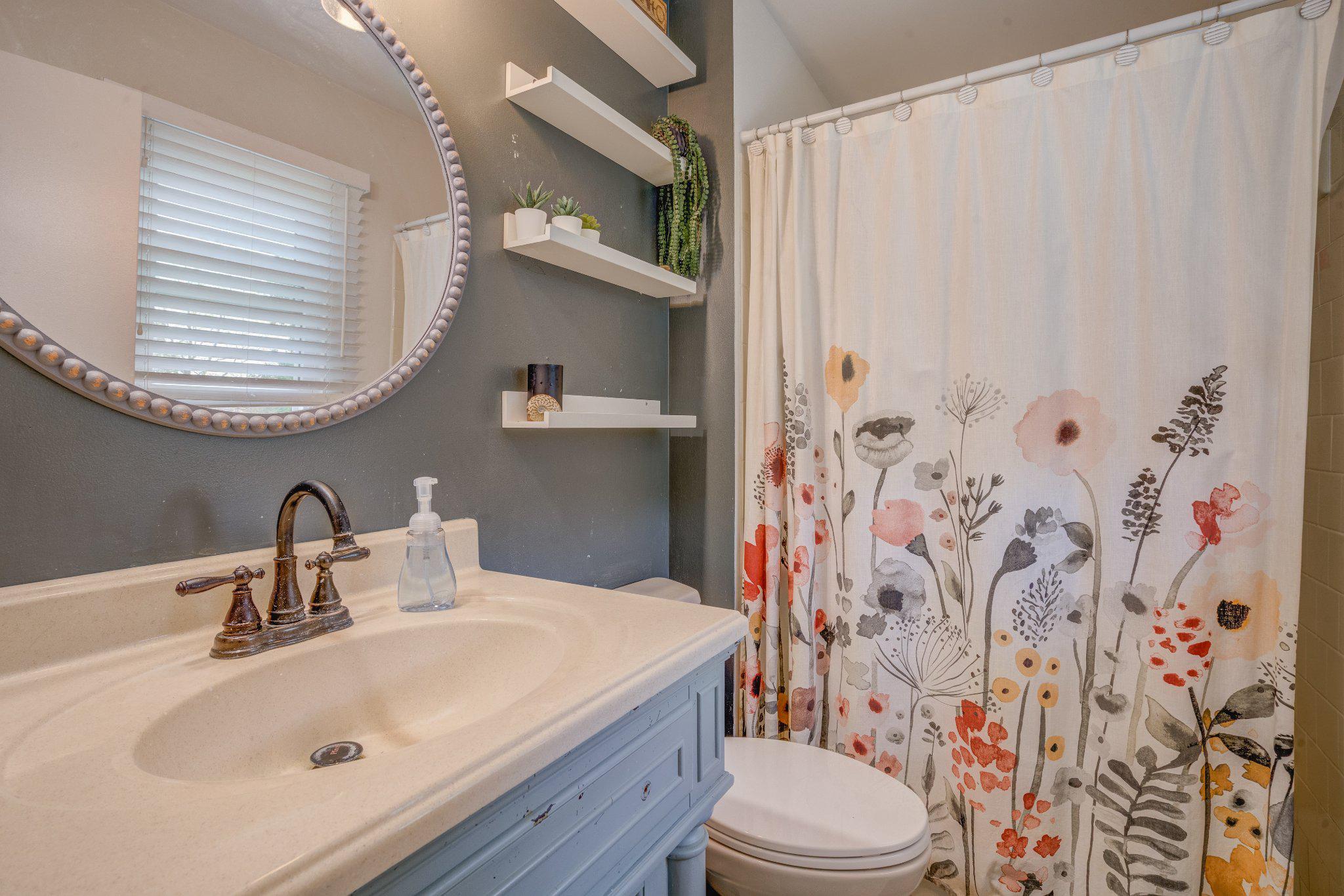 BRADDOCK ESTATES - Residential