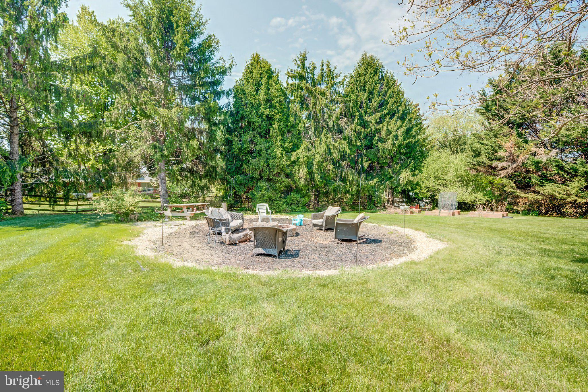 BRADDOCK ESTATES - Residential