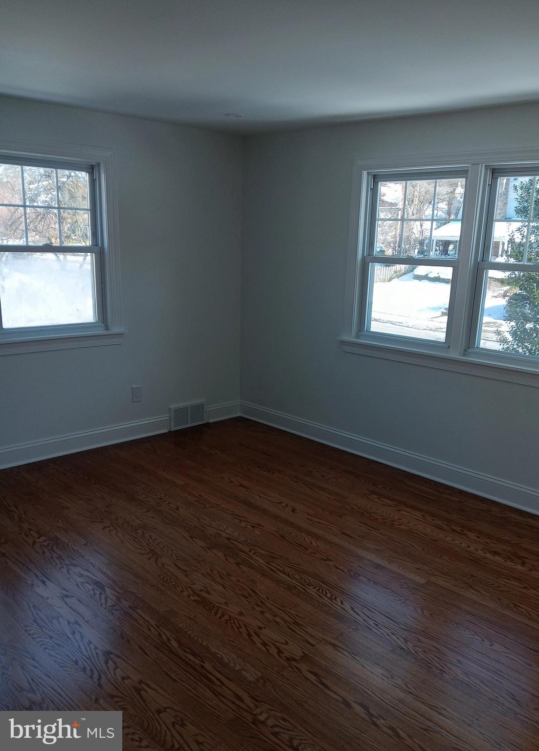 PENN WYNNE - Residential