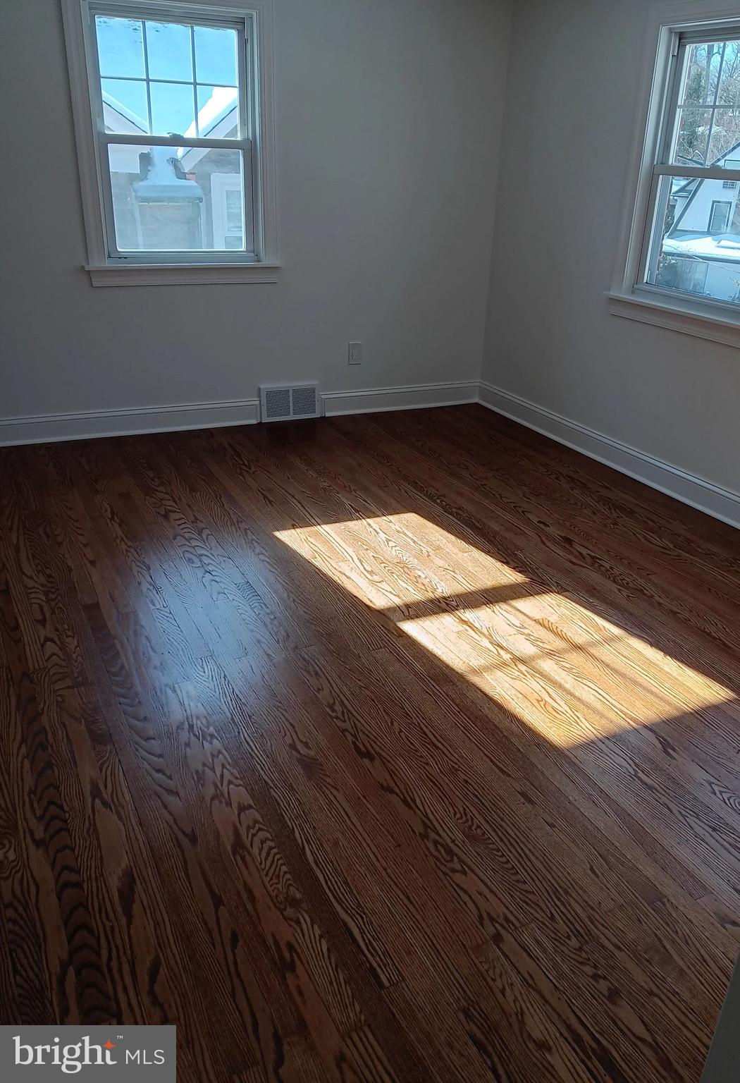 PENN WYNNE - Residential