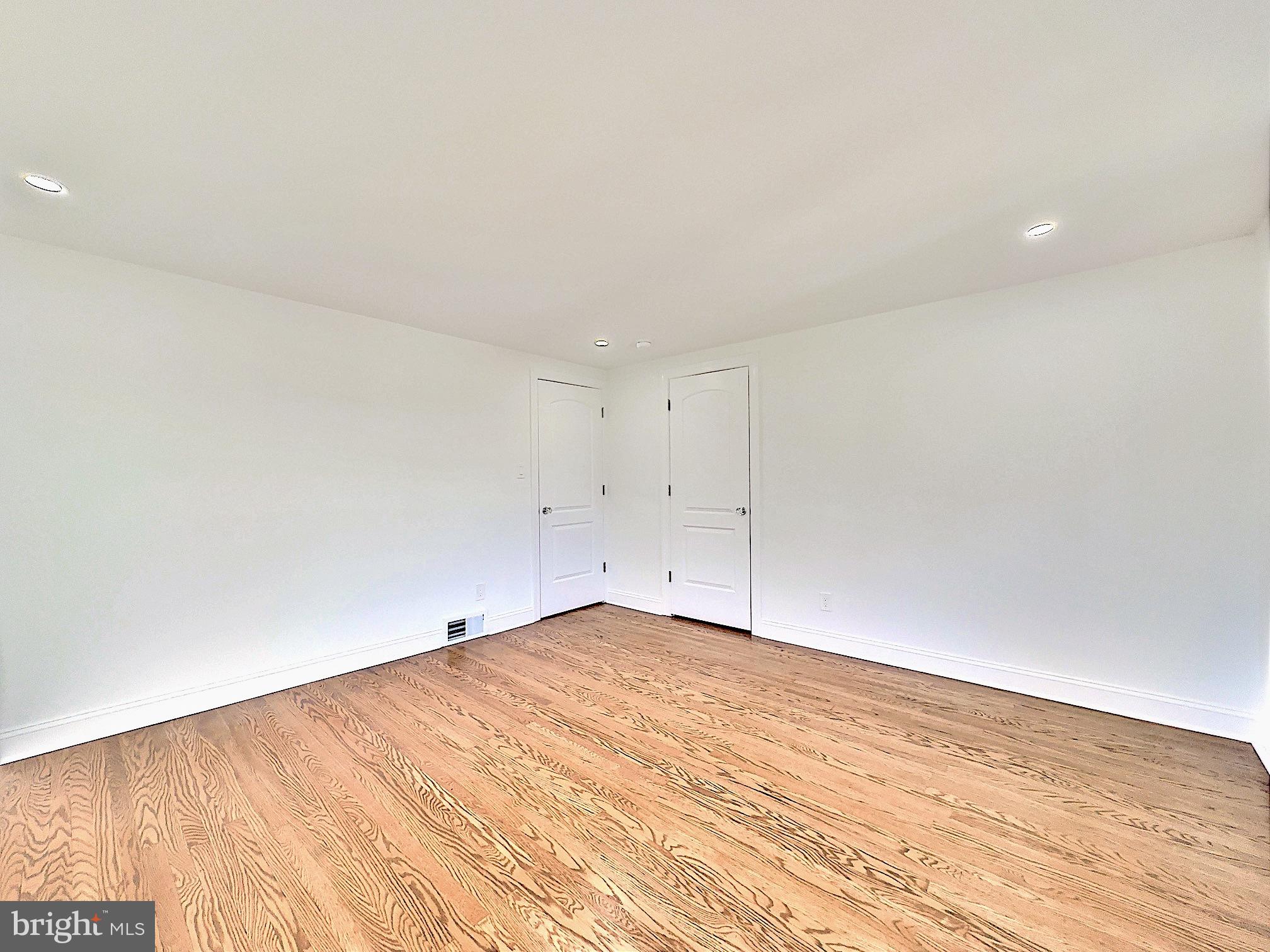 PENN WYNNE - Residential