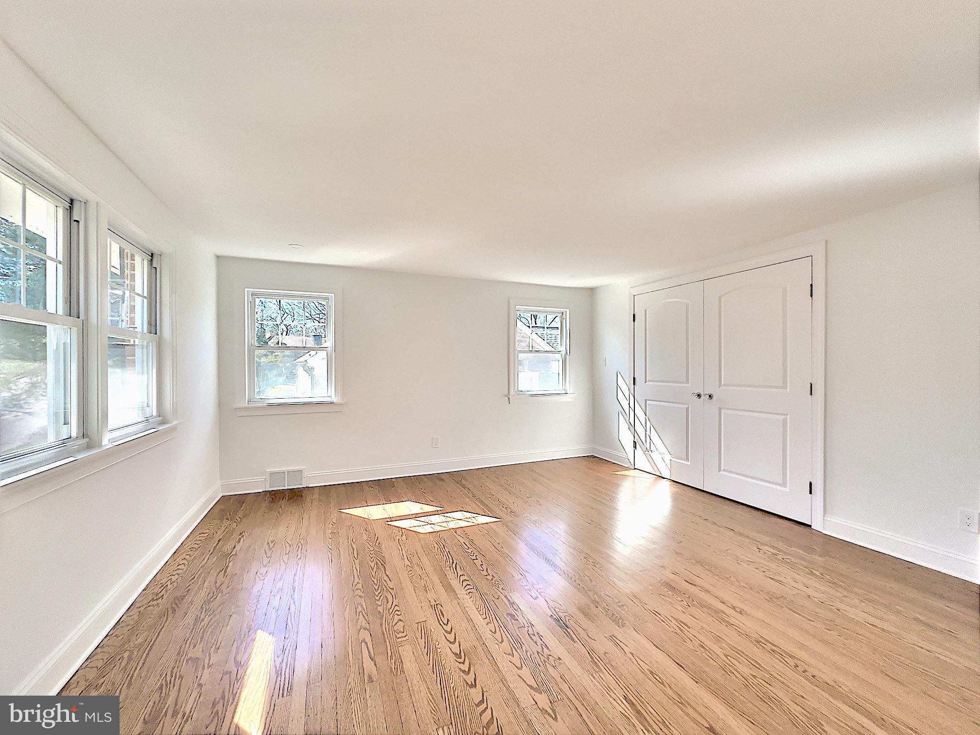 PENN WYNNE - Residential