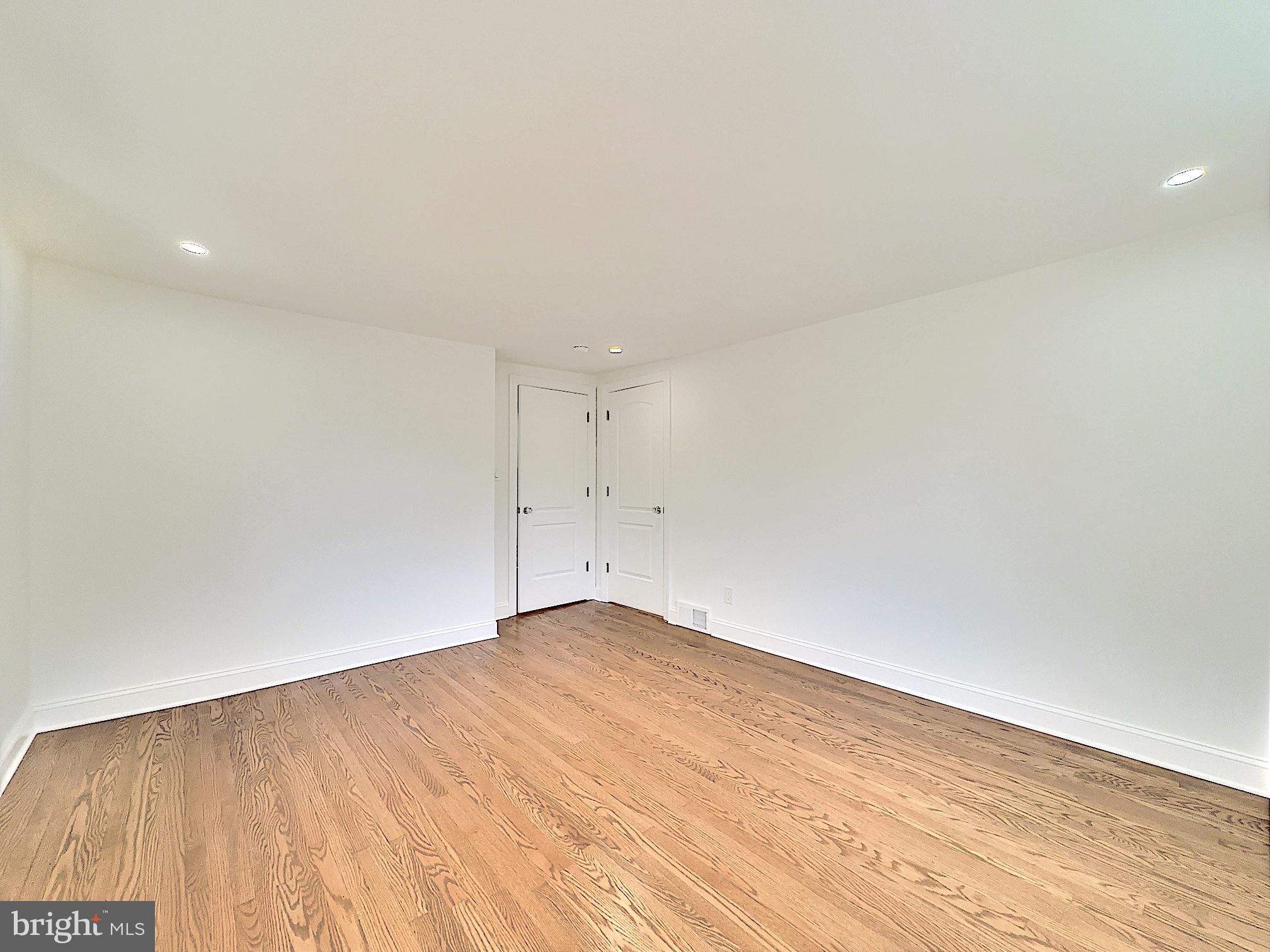 PENN WYNNE - Residential