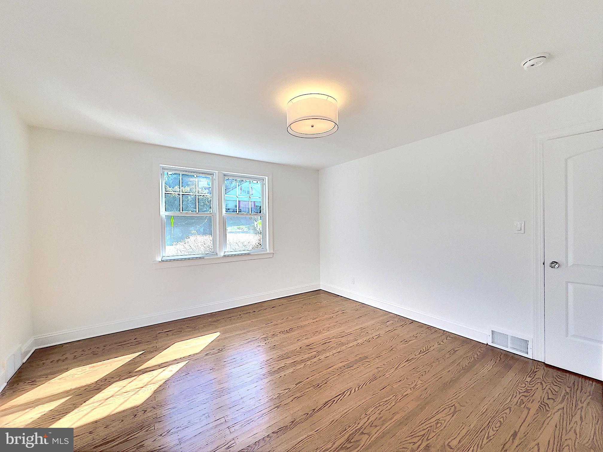 PENN WYNNE - Residential