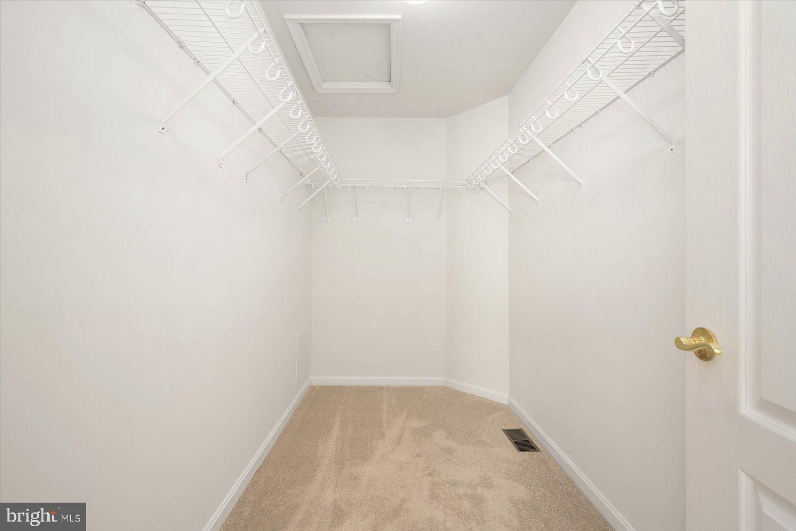 OCEAN PINES - THE PARKE - Residential