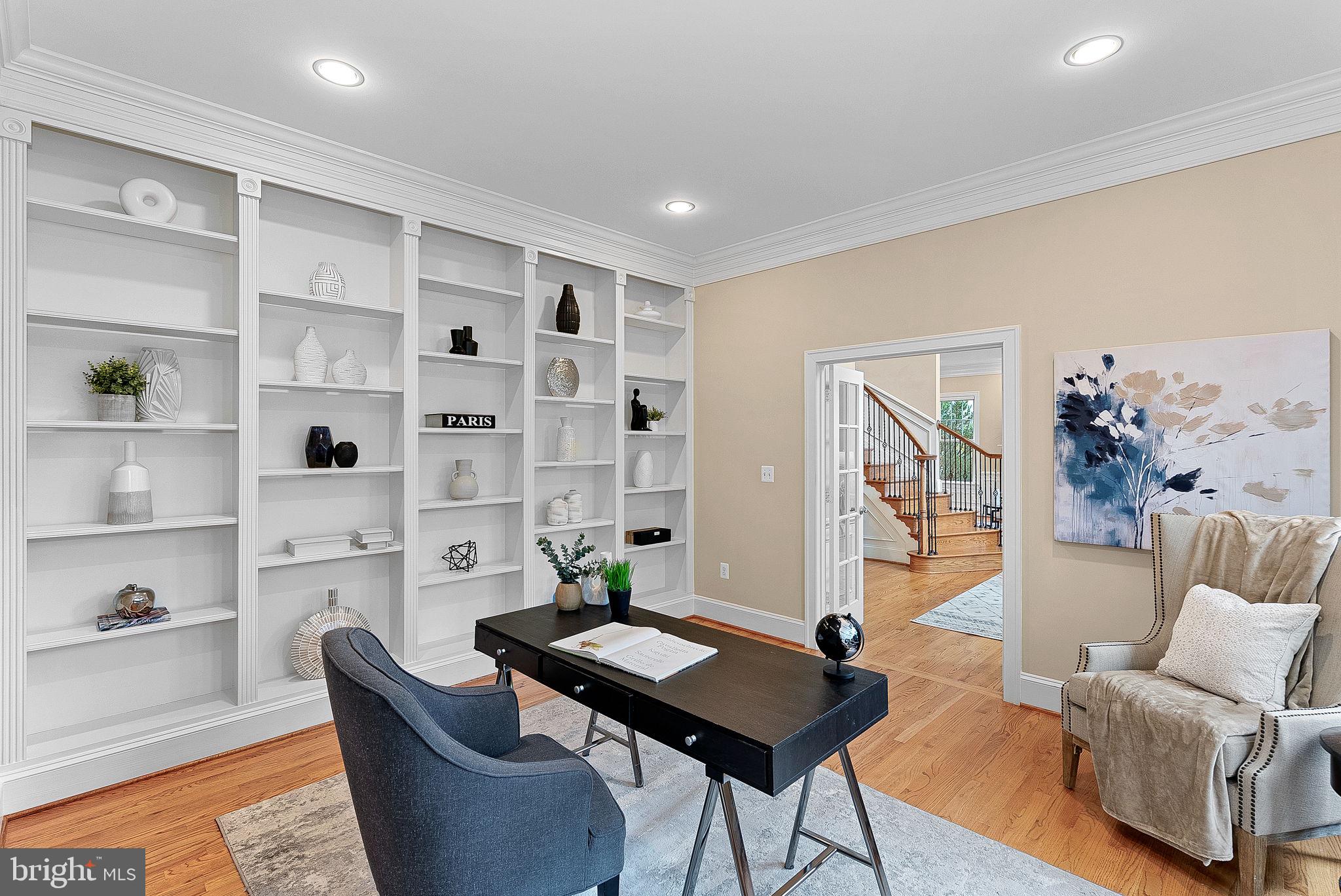 VILLAGE OF WAXPOOL - Residential