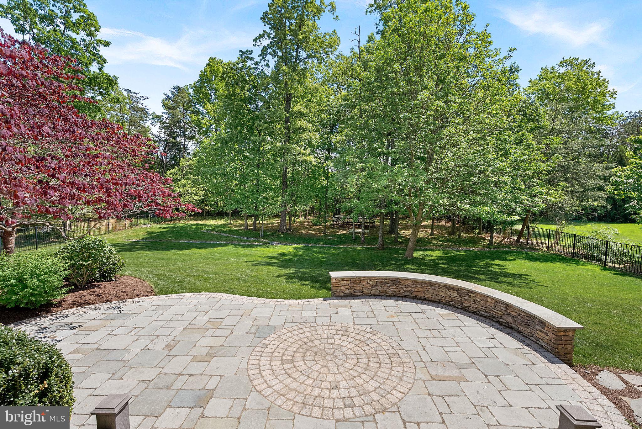 VILLAGE OF WAXPOOL - Residential