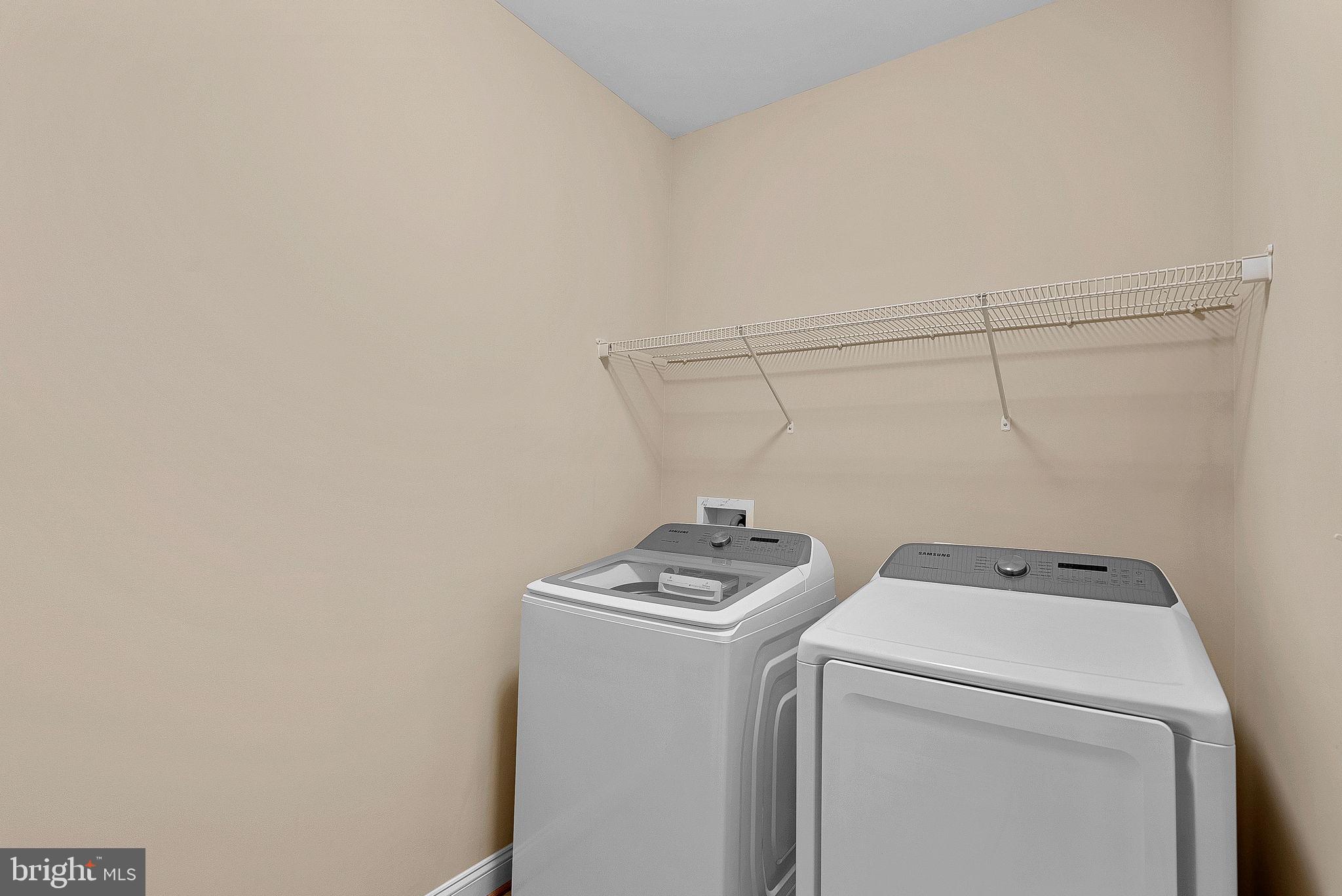 VILLAGE OF WAXPOOL - Residential