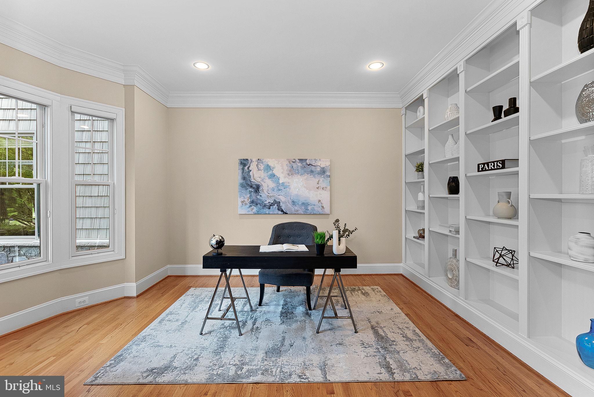 VILLAGE OF WAXPOOL - Residential