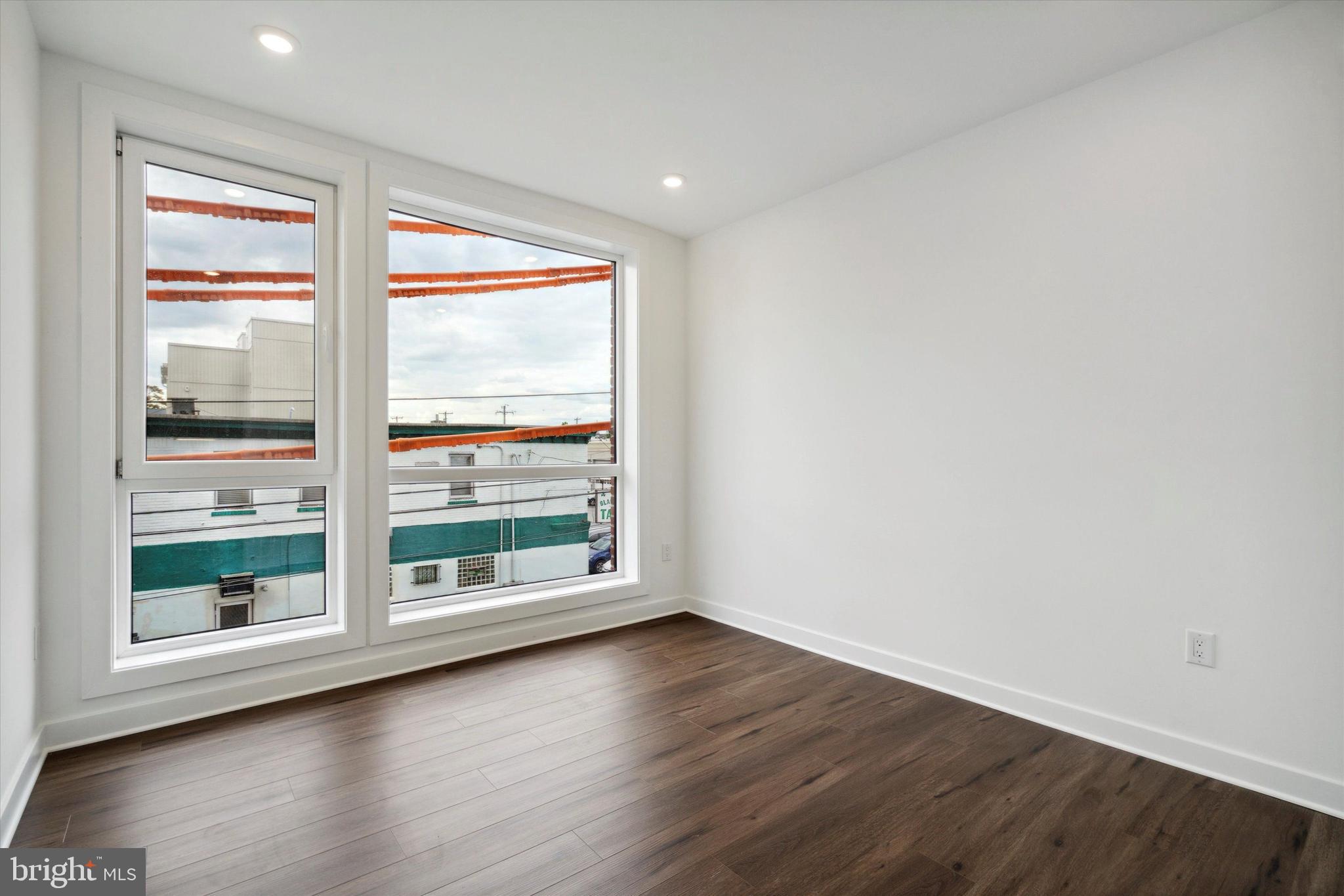 FISHTOWN - Residential Lease