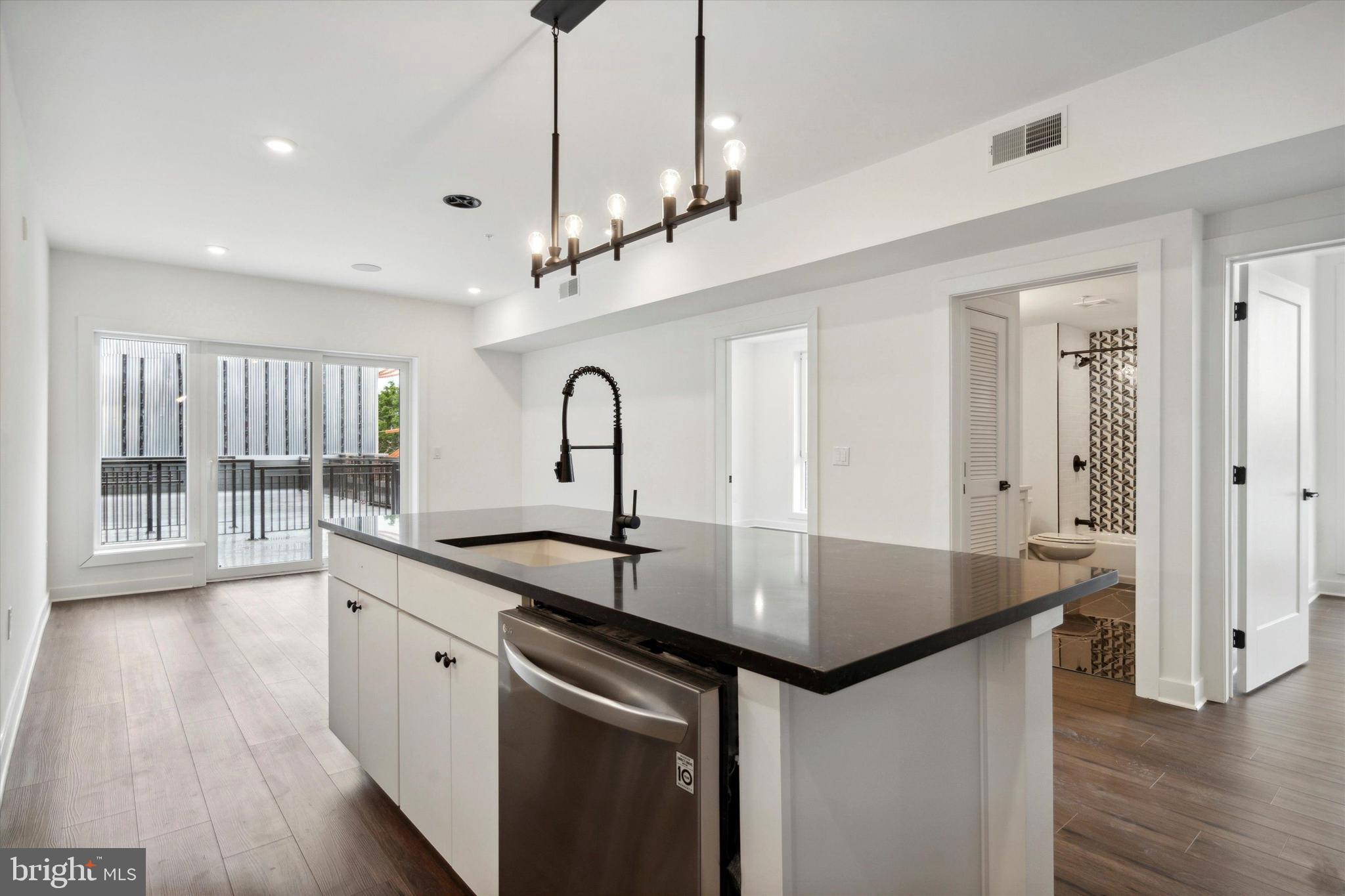 FISHTOWN - Residential Lease