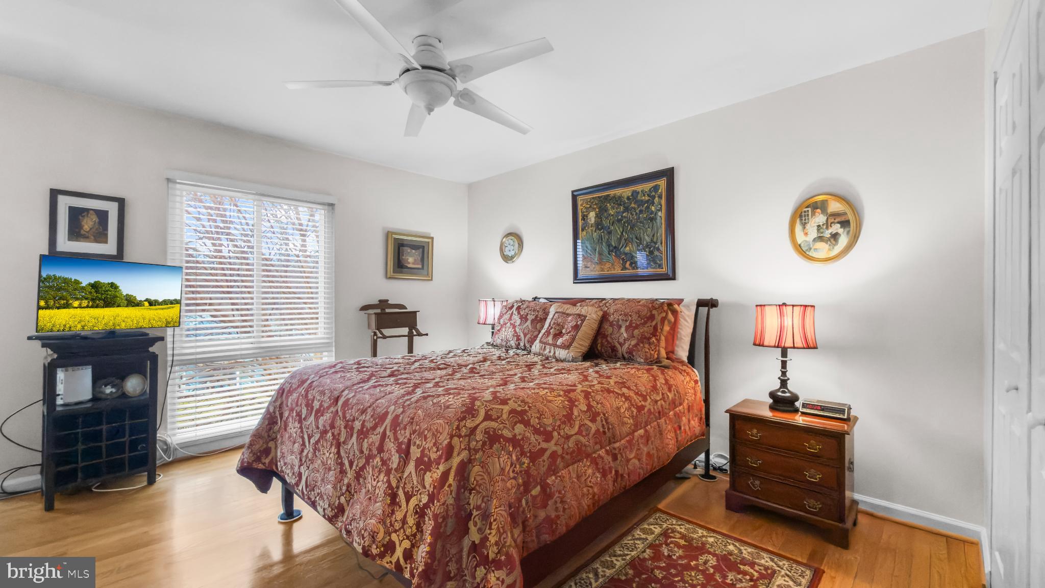 MILL CREEK - Residential