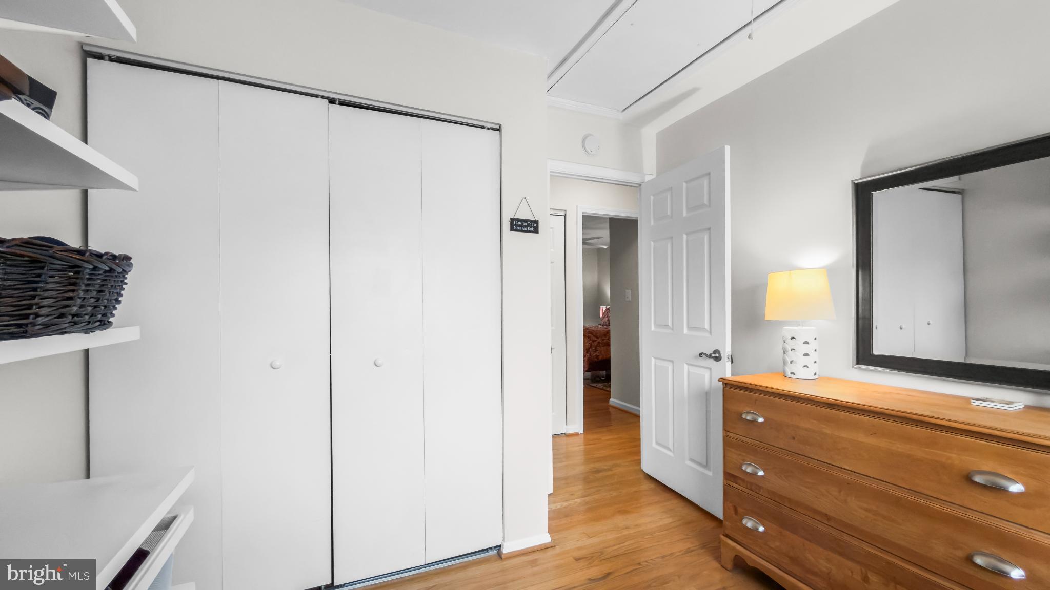 MILL CREEK - Residential