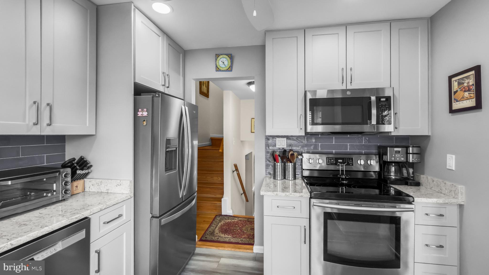 MILL CREEK - Residential