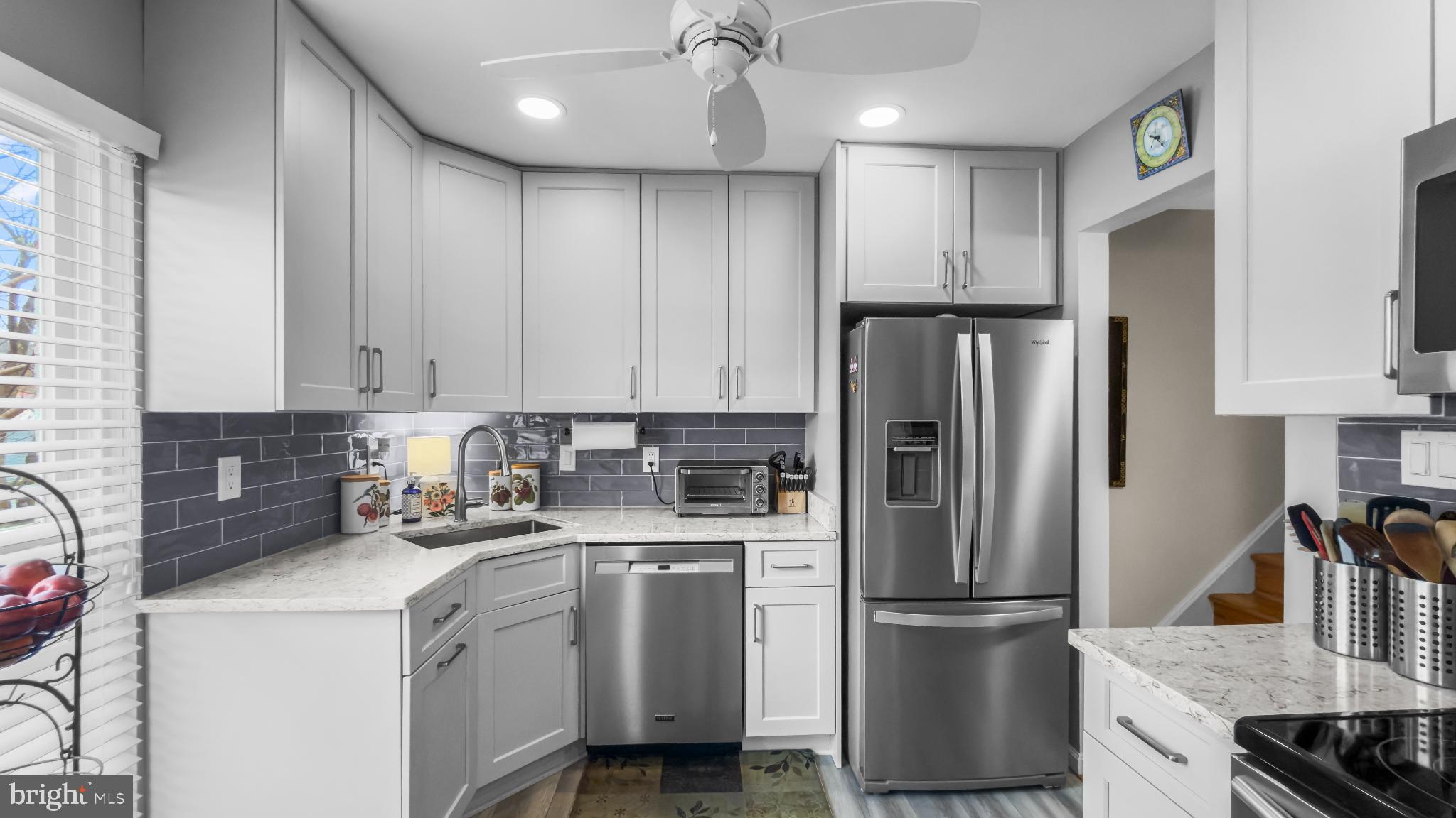 MILL CREEK - Residential