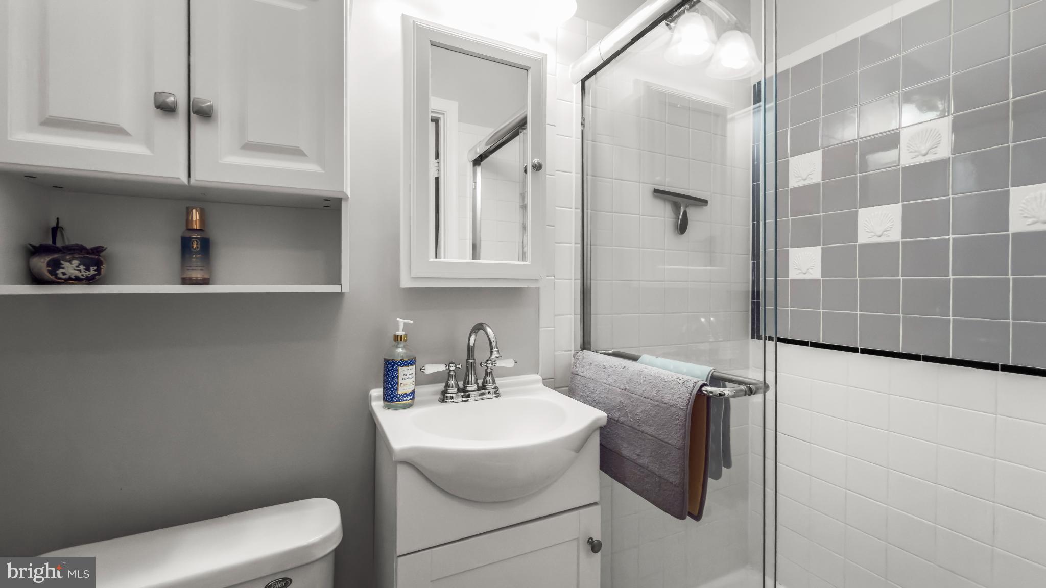 MILL CREEK - Residential