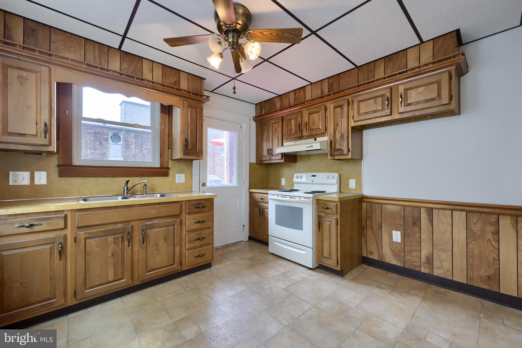 COLUMBIA BOROUGH - Residential