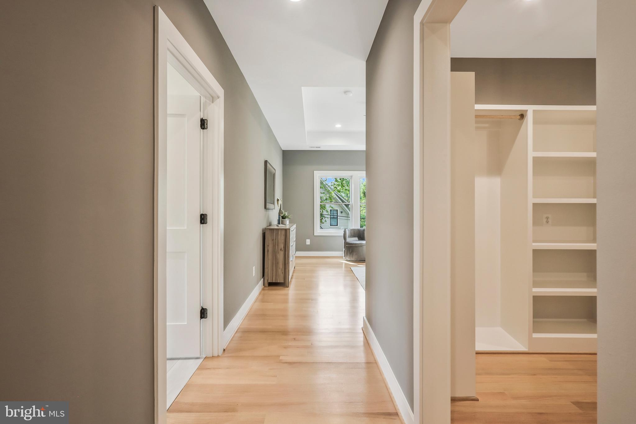 ADDISON HEIGHTS - Residential