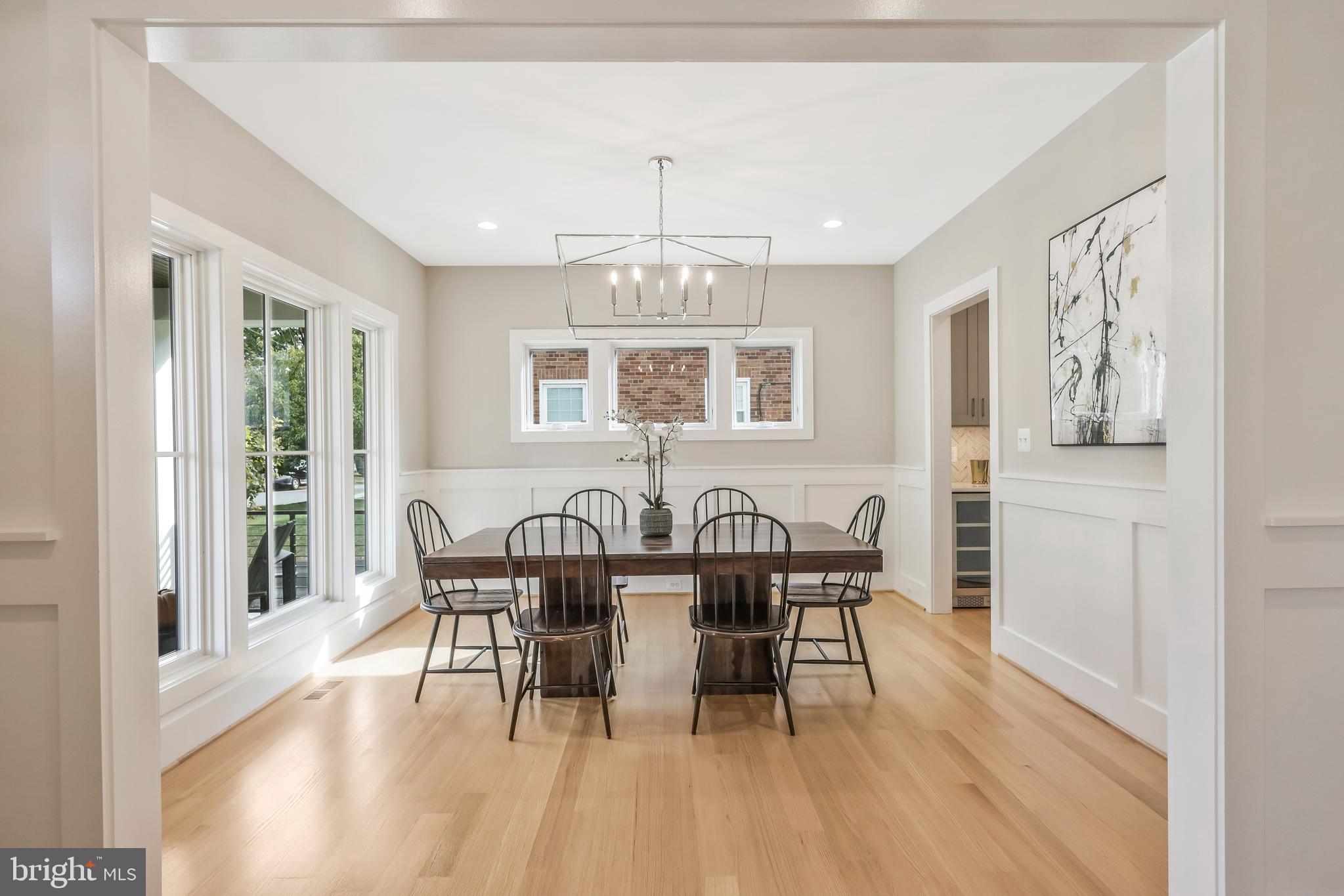 ADDISON HEIGHTS - Residential