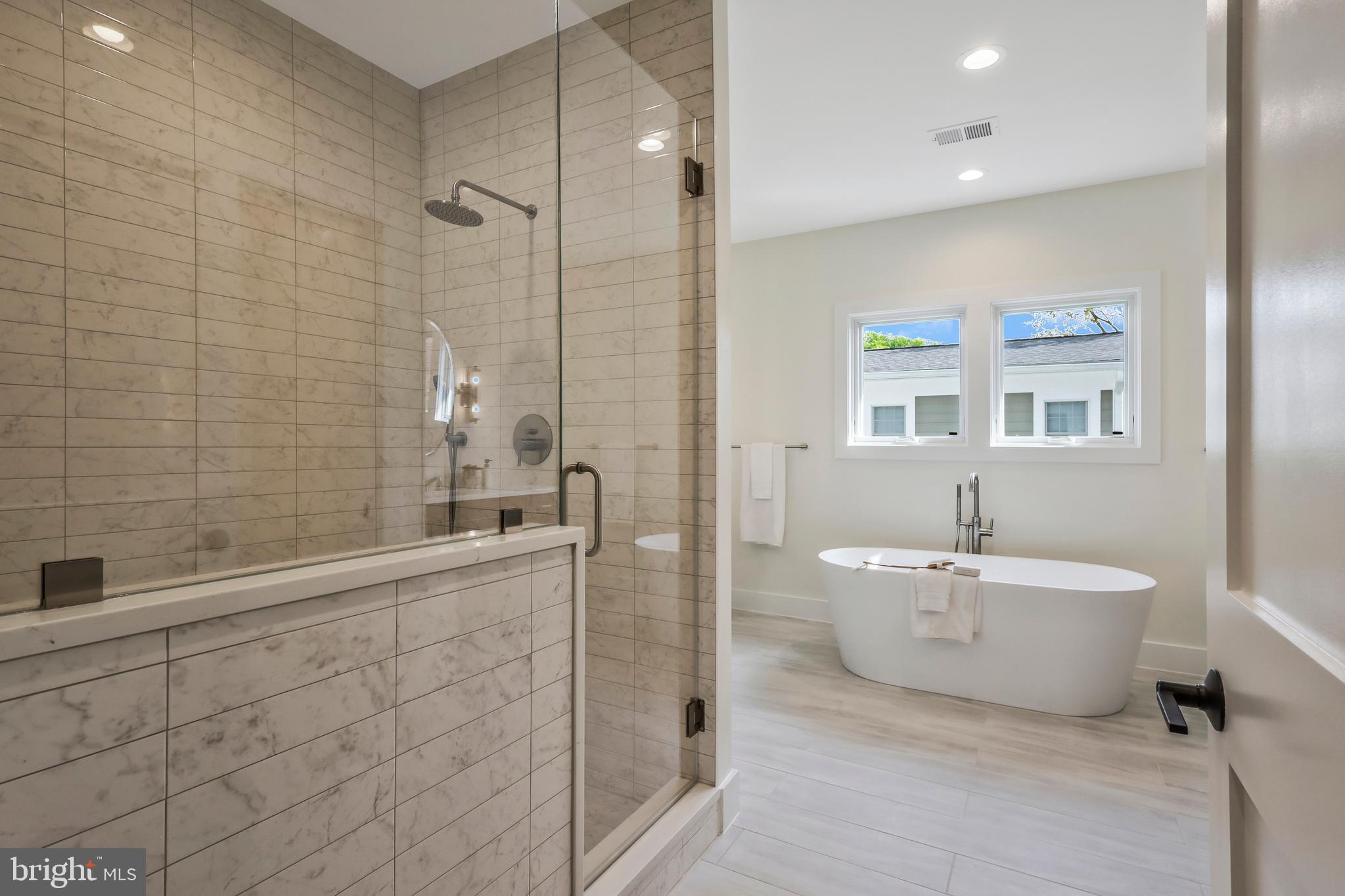 ADDISON HEIGHTS - Residential