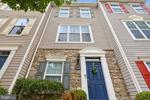 Photo of 21840 Goodwood Terrace #21840, ASHBURN, VA 20147 (MLS # VALO2138404)