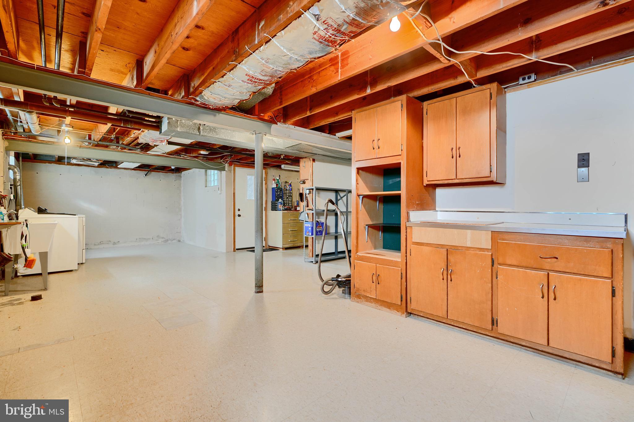 CAMELOT - Residential