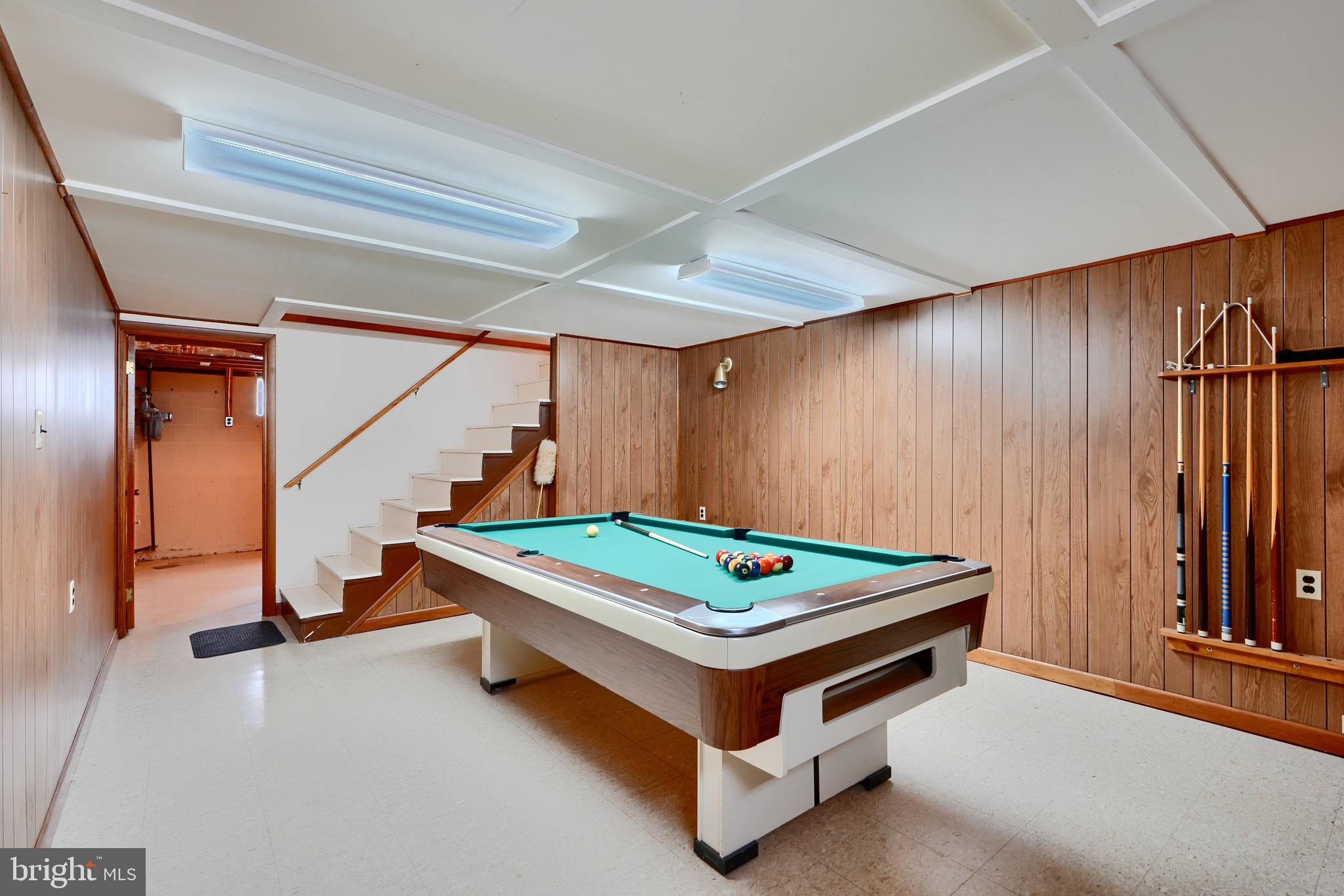 CAMELOT - Residential