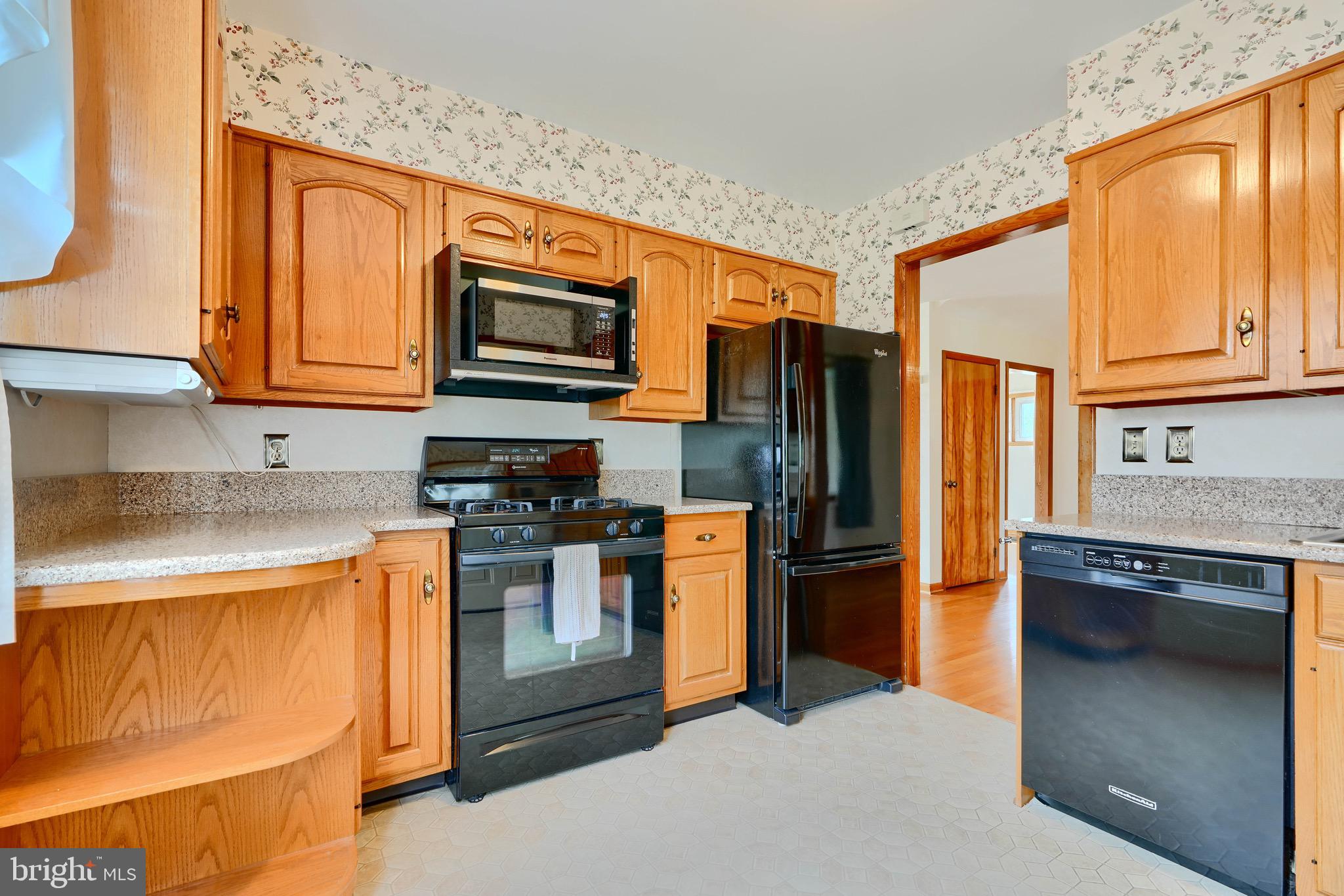 CAMELOT - Residential