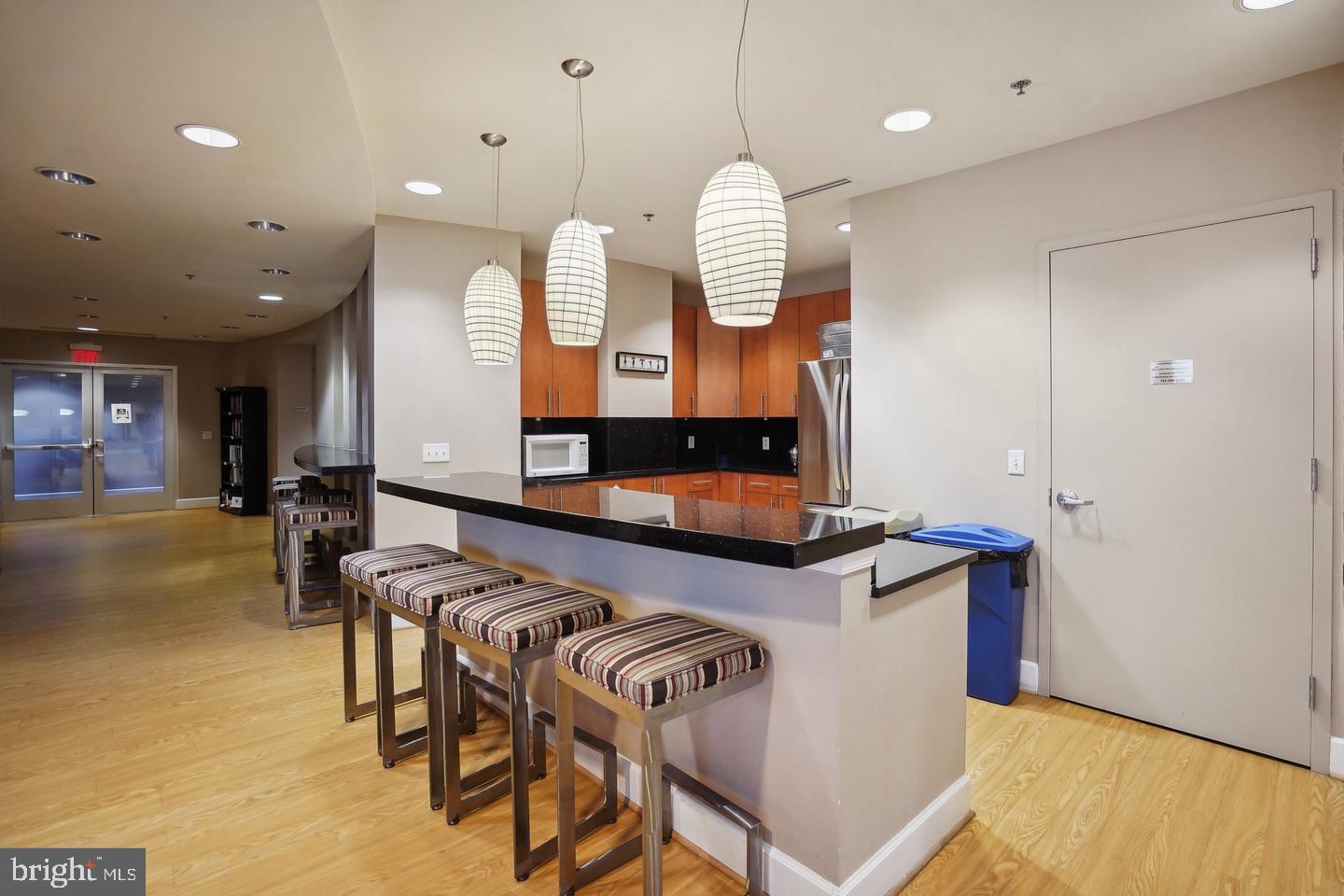 SPECTRUM CONDO - Residential