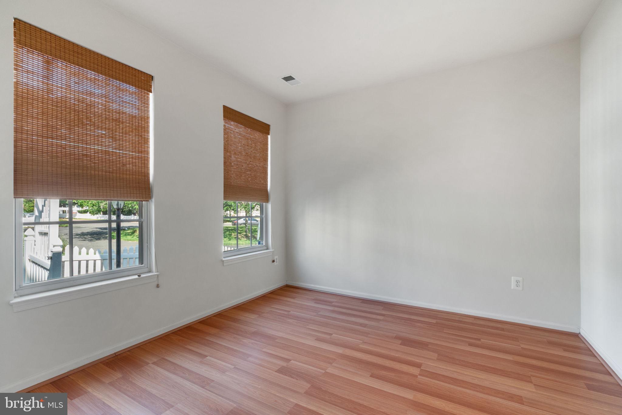 9405 PRIMROSE LANE