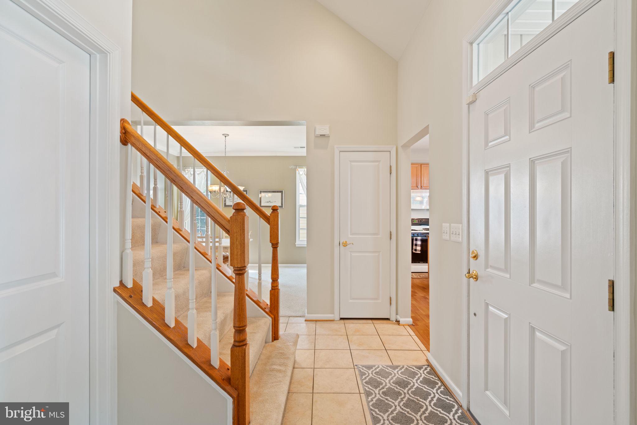 9405 PRIMROSE LANE