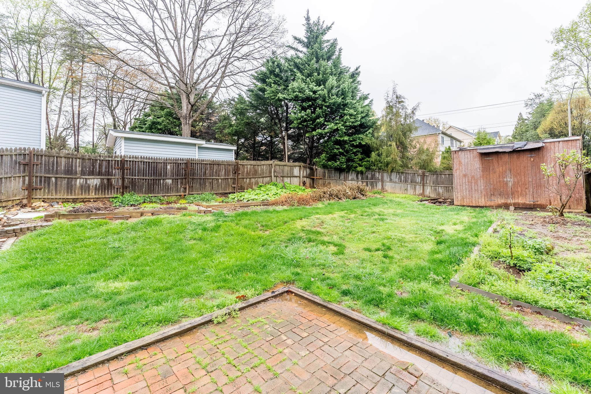 GOINS MANOR - Residential