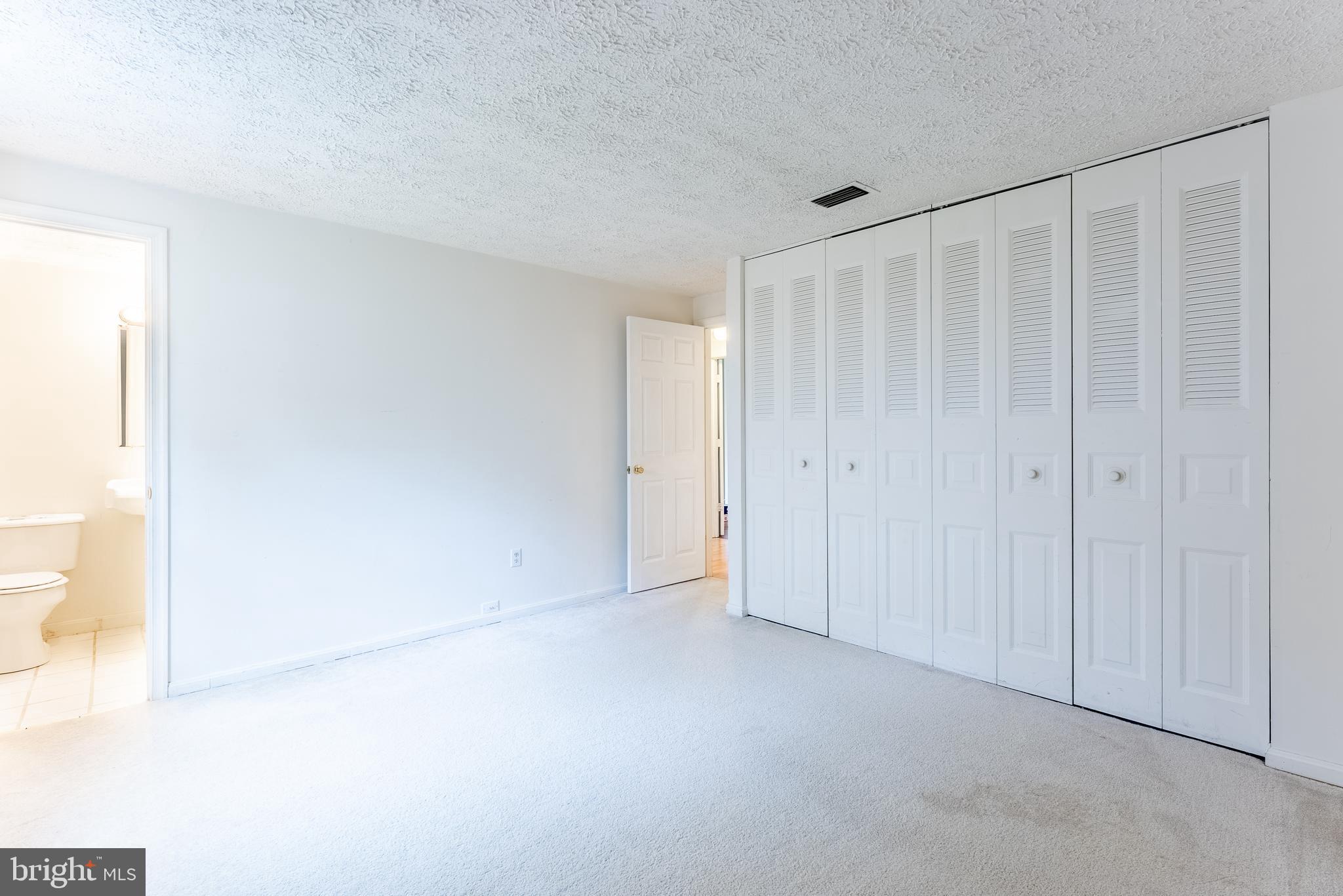 GOINS MANOR - Residential