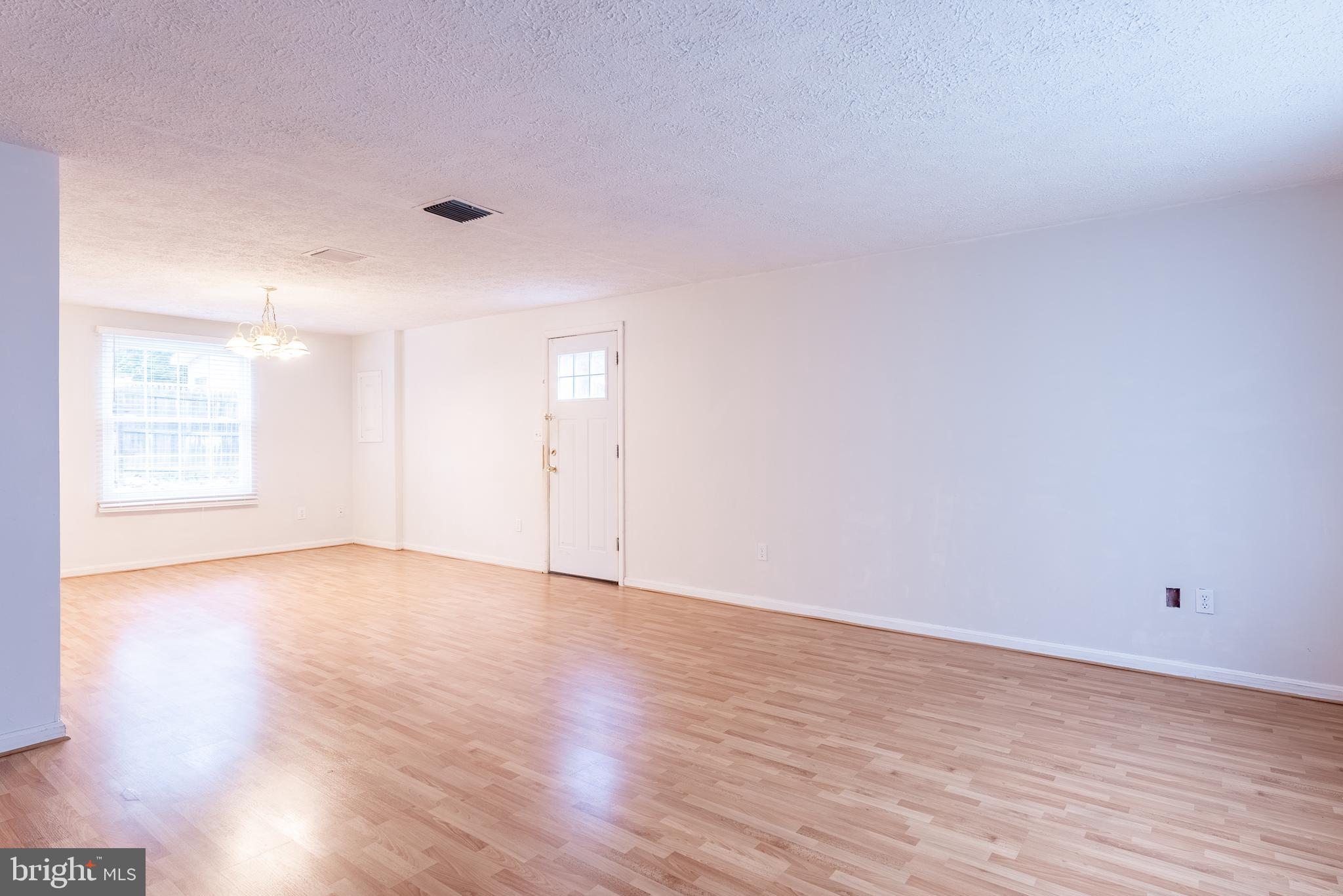 GOINS MANOR - Residential