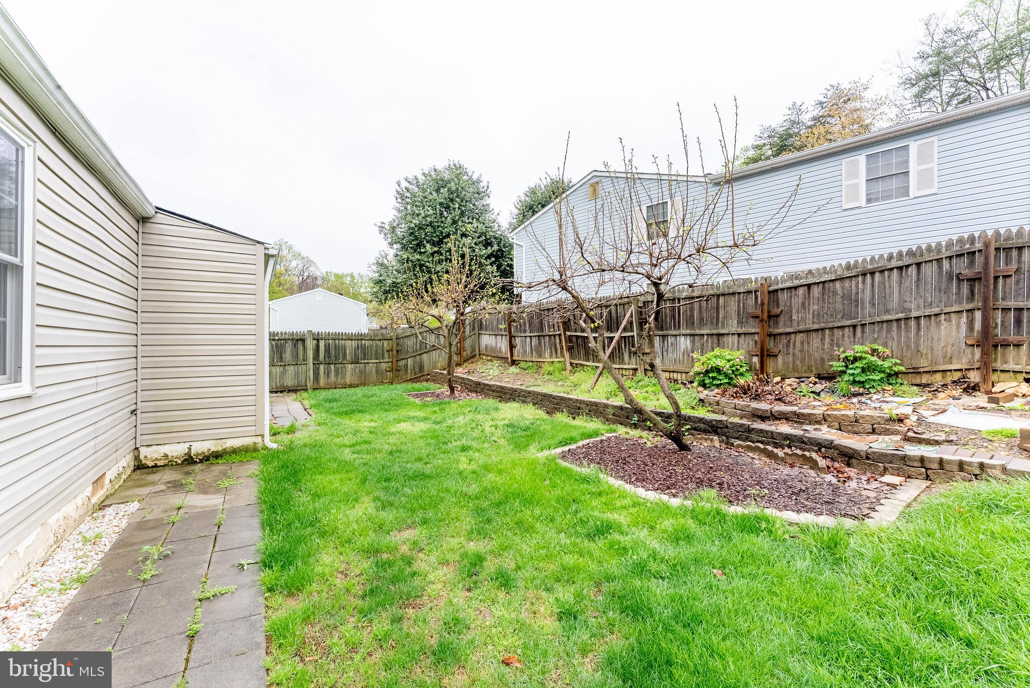 GOINS MANOR - Residential